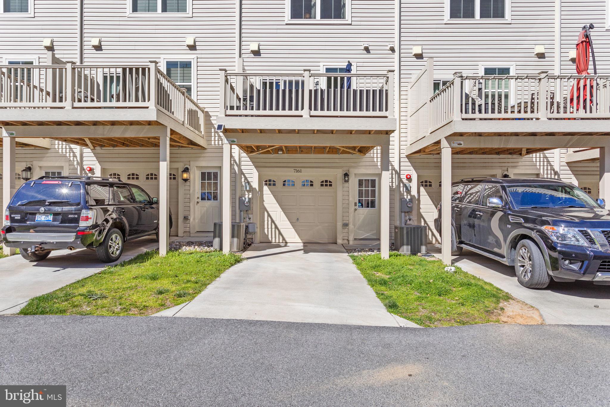 WESTVIEW SOUTH - Residential