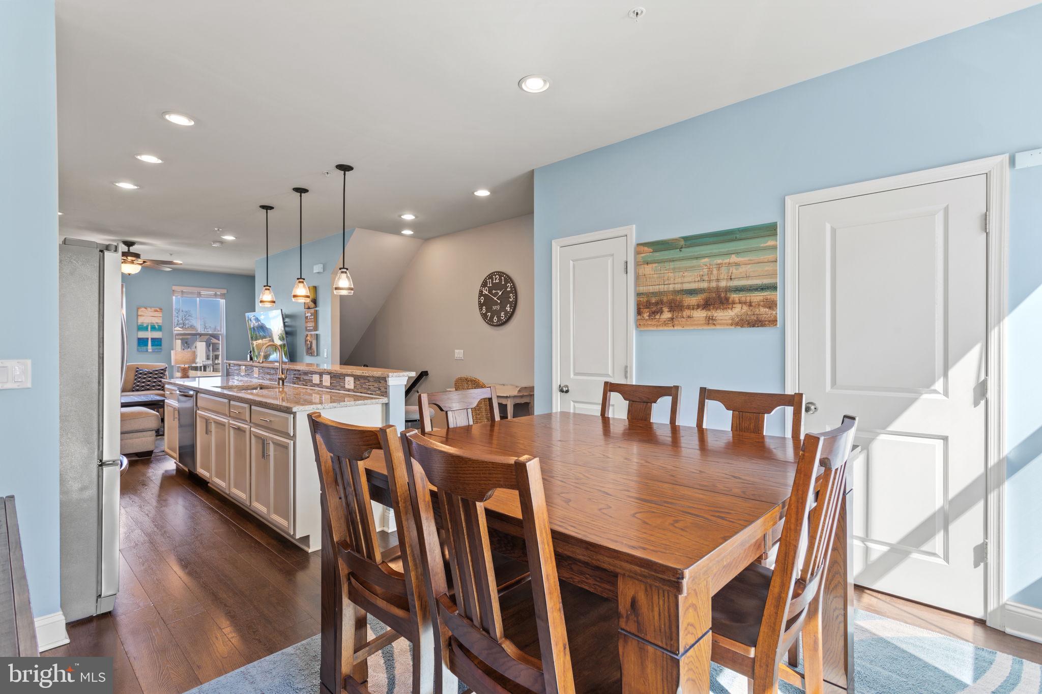 WESTVIEW SOUTH - Residential