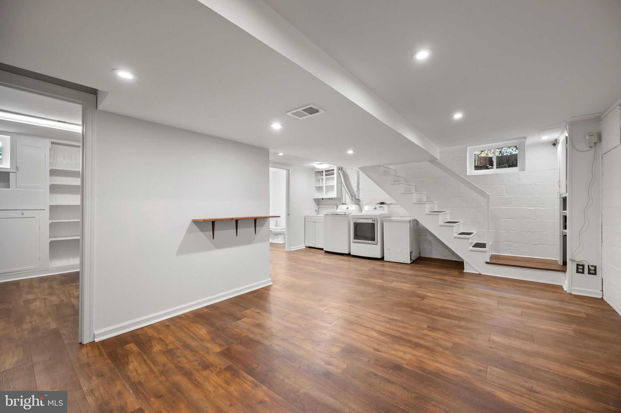 SLIGO PARK HILLS - Residential