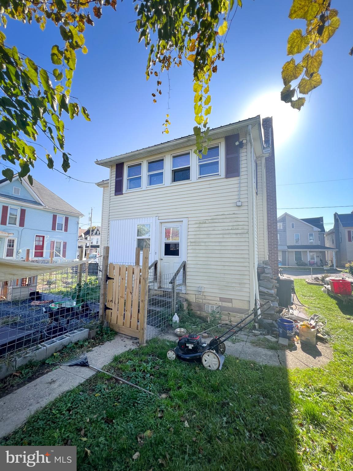 LEWISTOWN BORO - Residential