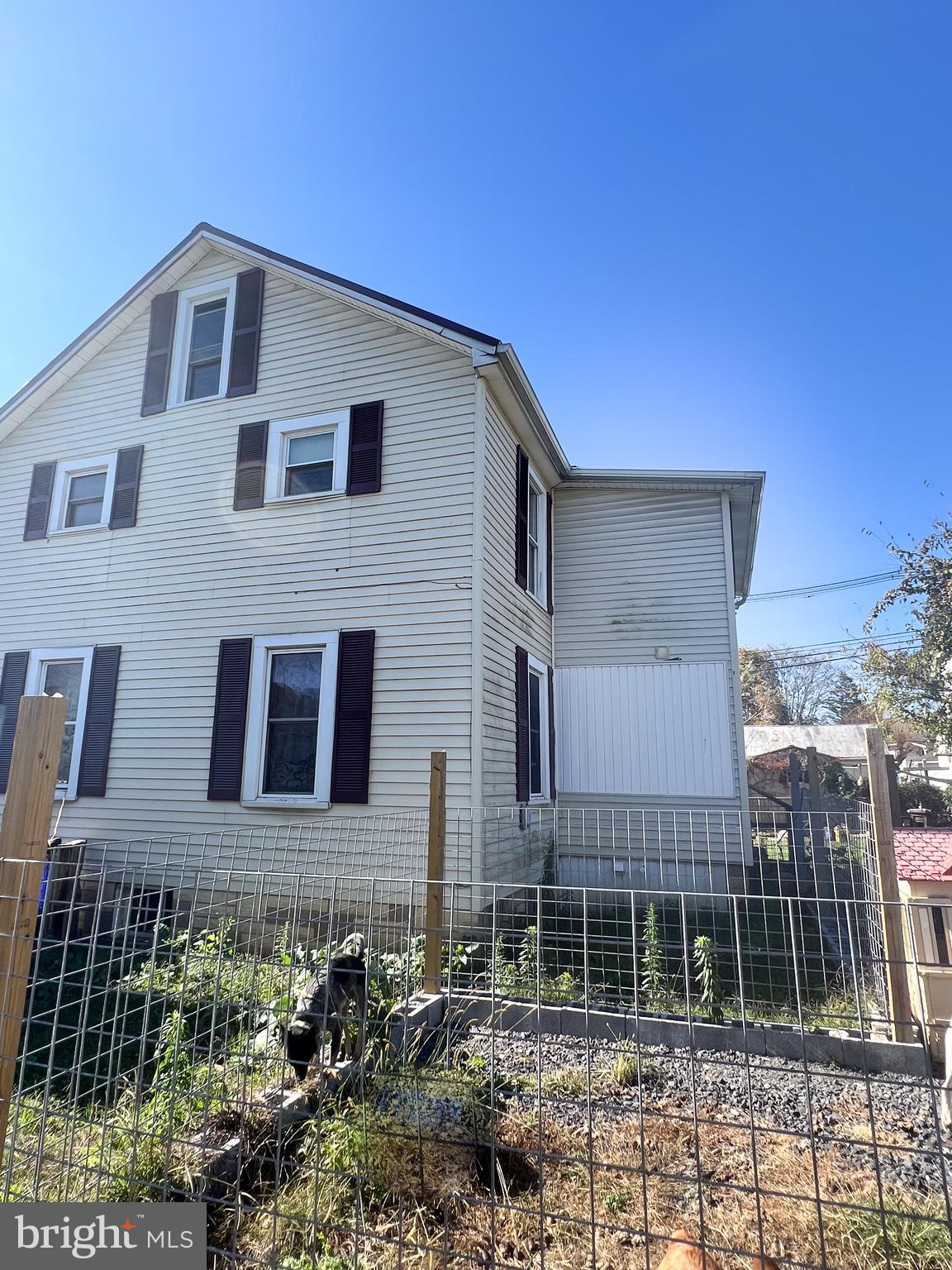 LEWISTOWN BORO - Residential