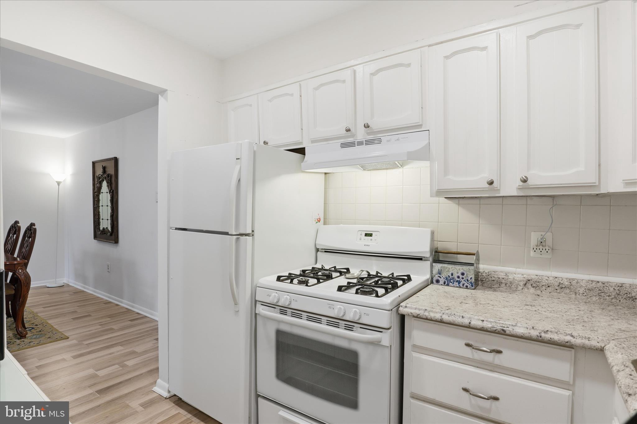 WEST SPRING - Residential