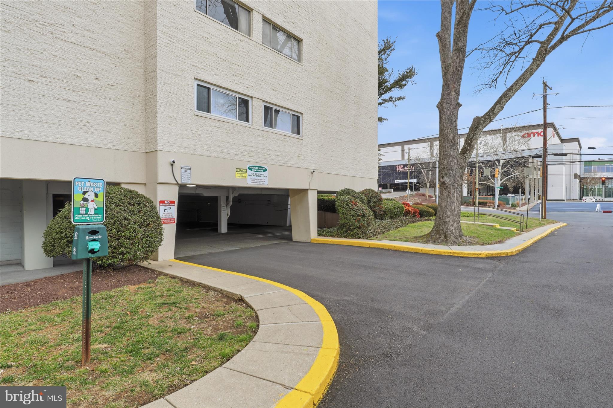 WEST SPRING - Residential