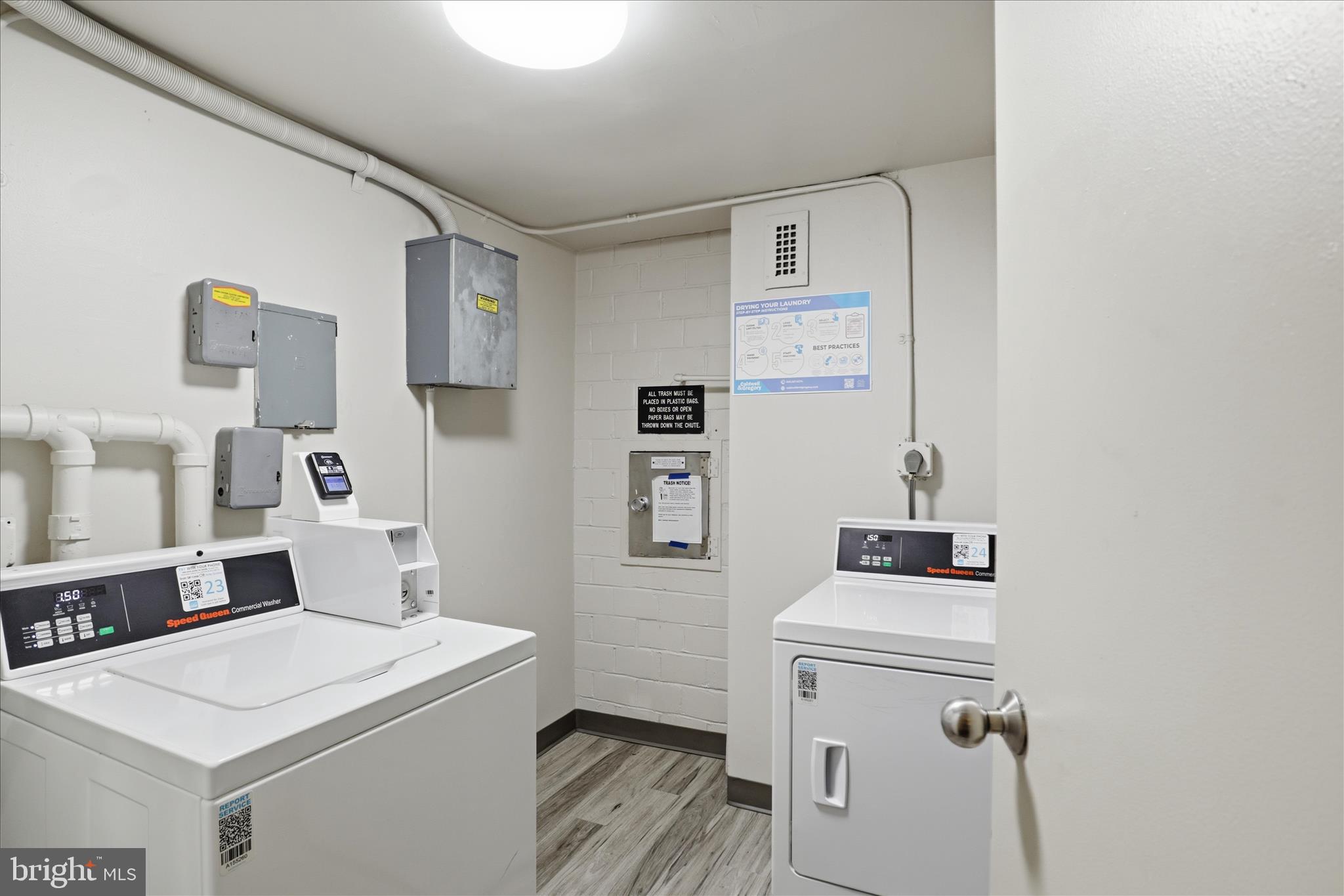 WEST SPRING - Residential