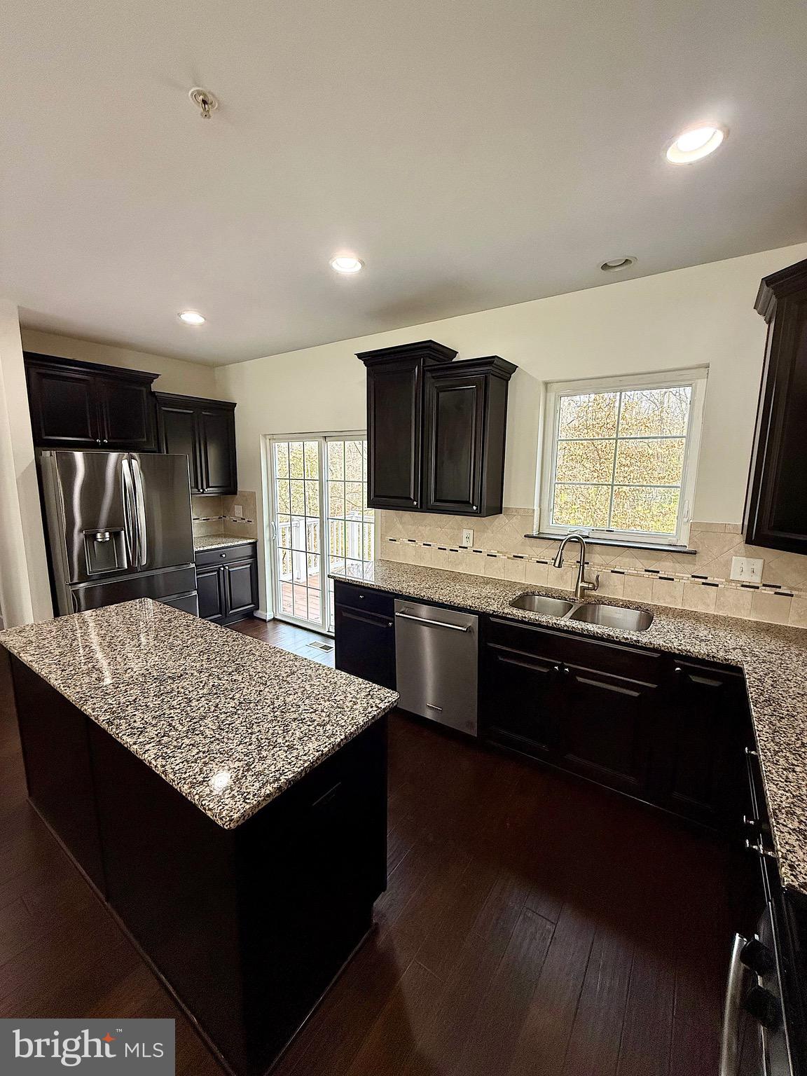 TANYARD SPRINGS - Residential