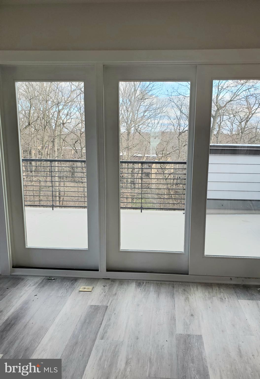 TALL OAKS - Residential Lease
