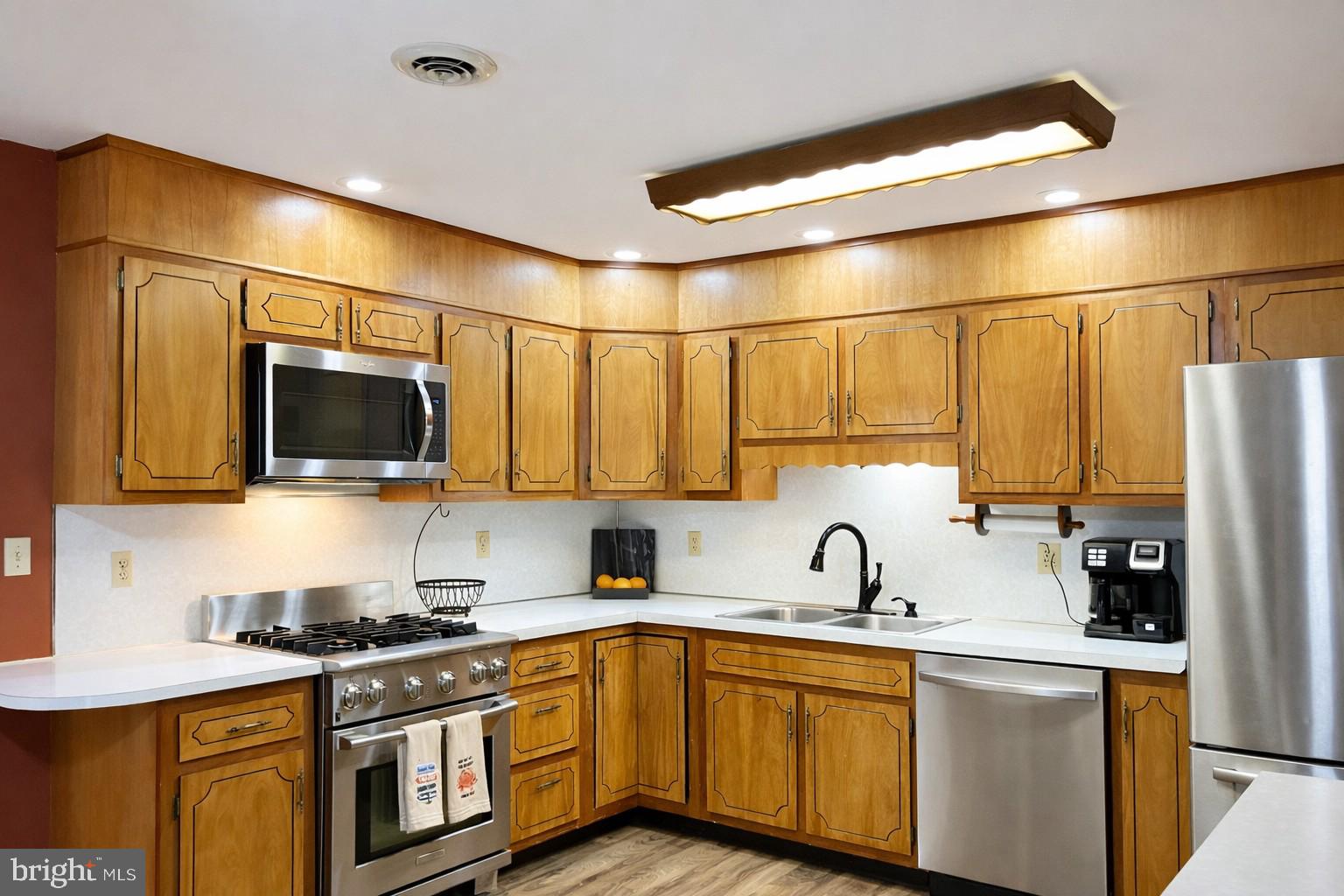 CHURCH HILL MANOR - Residential