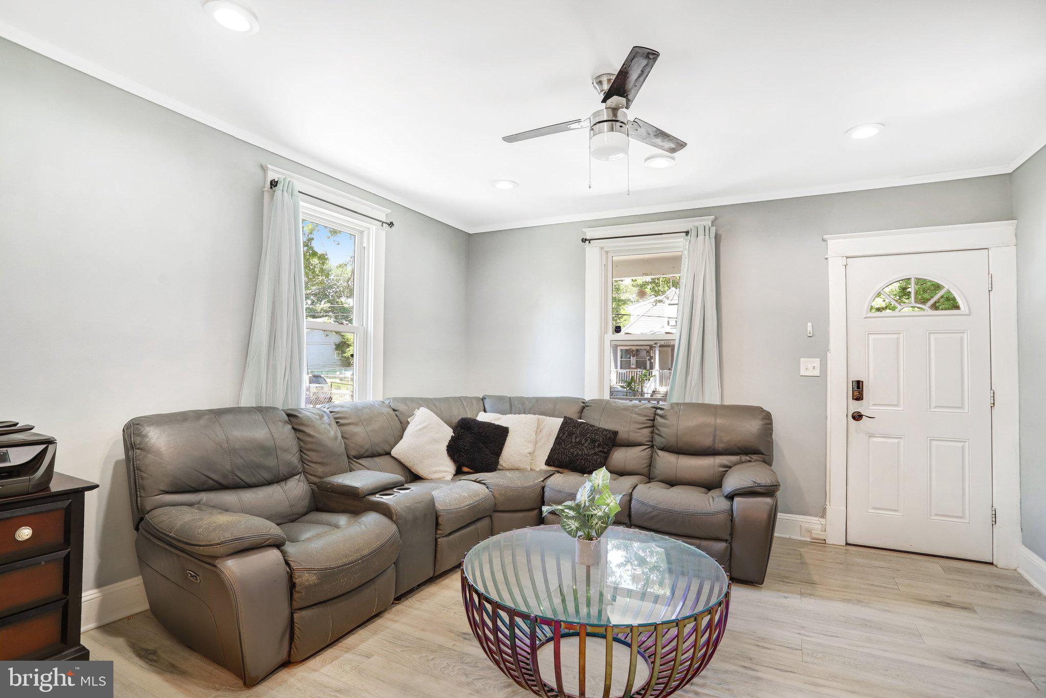 GR CAPITOL HEIGHTS - Residential