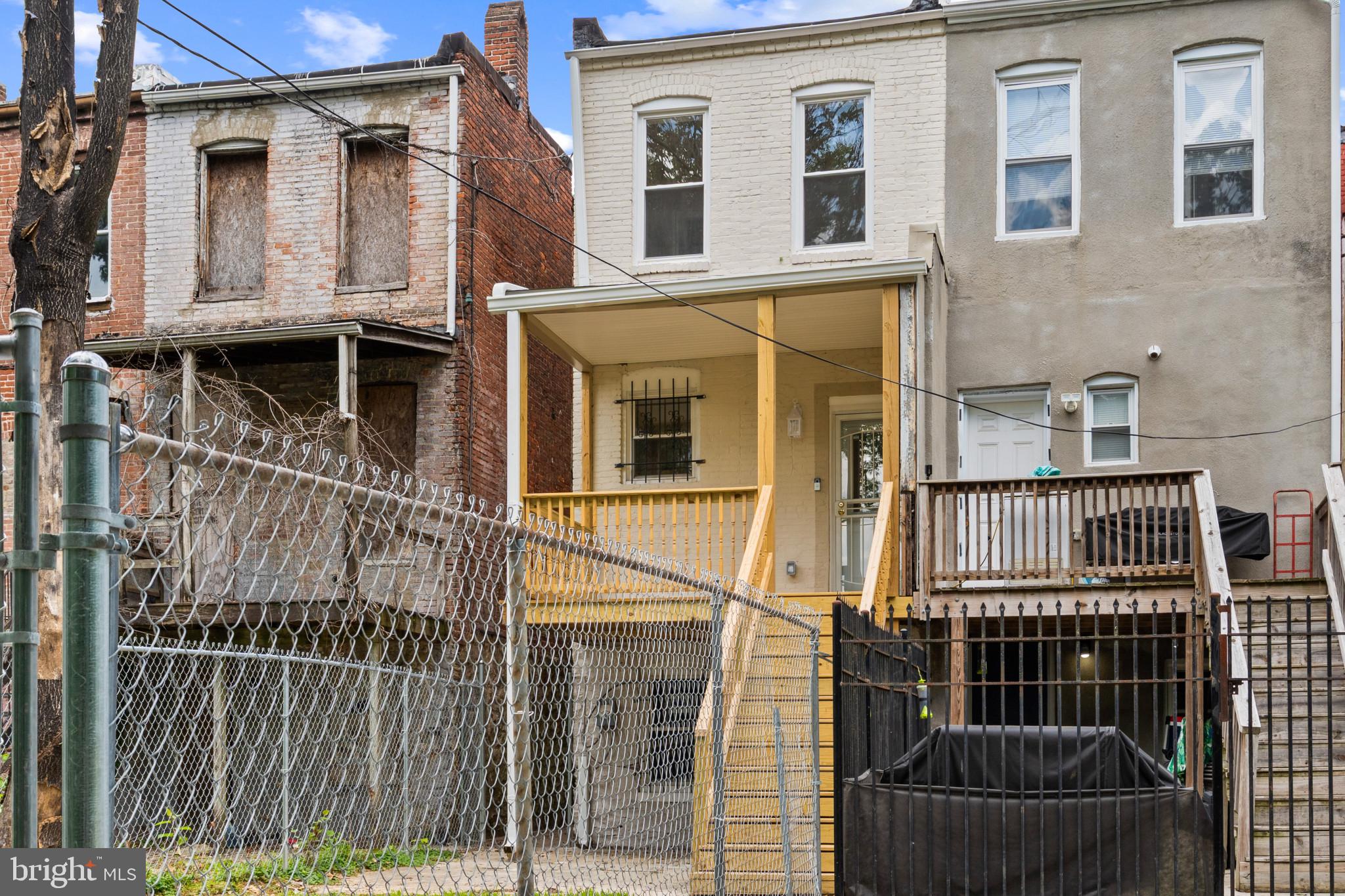 COPPIN HEIGHTS - Residential