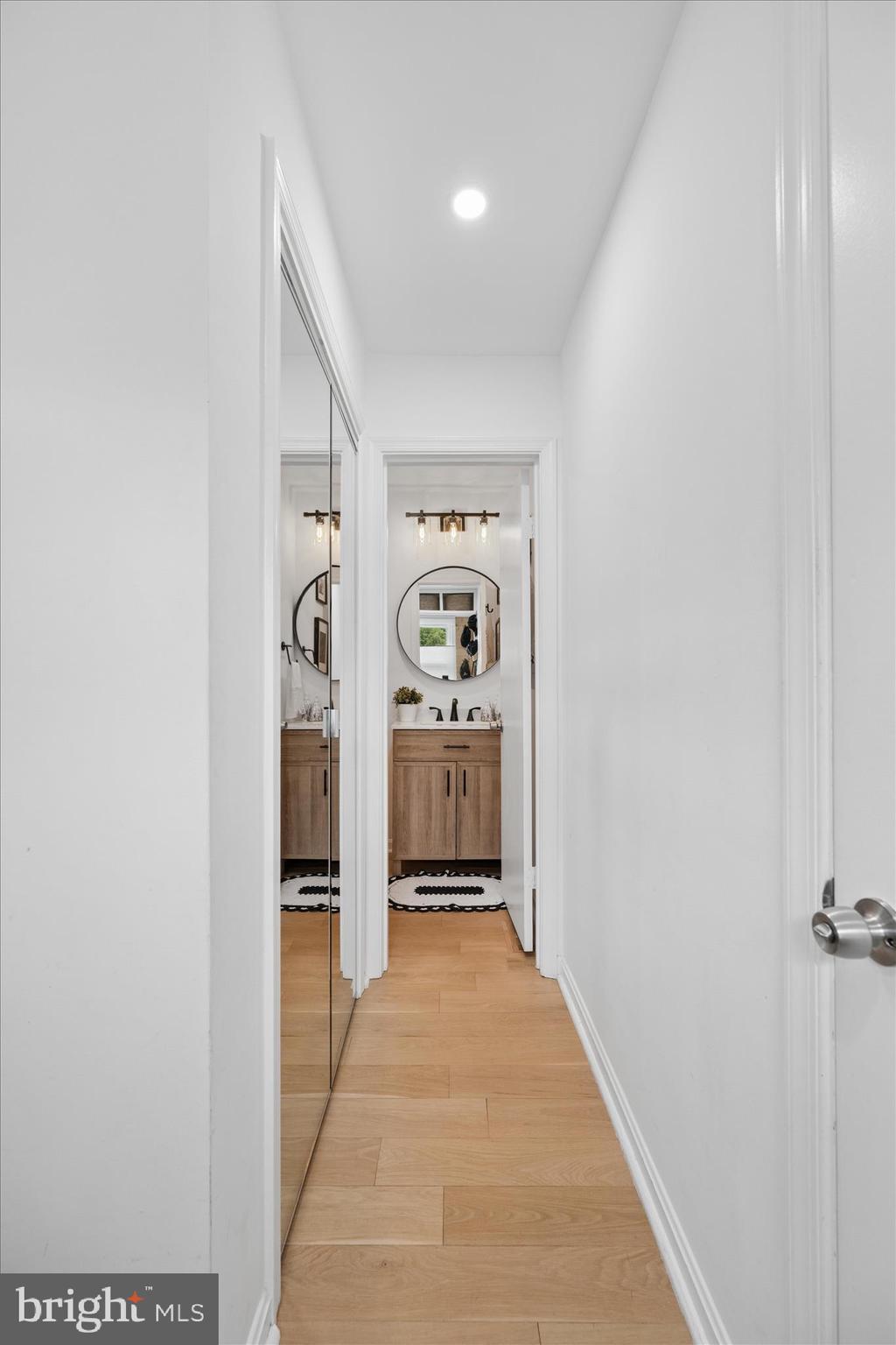 VALLEY STREAM ESTATES - Residential