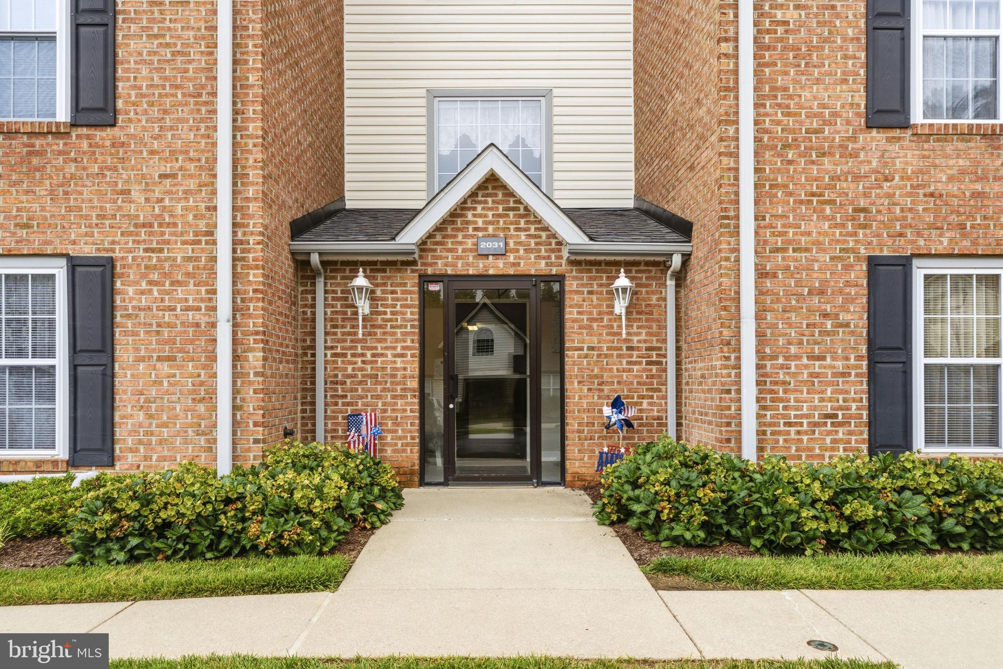 WINIFRED MANOR - Residential