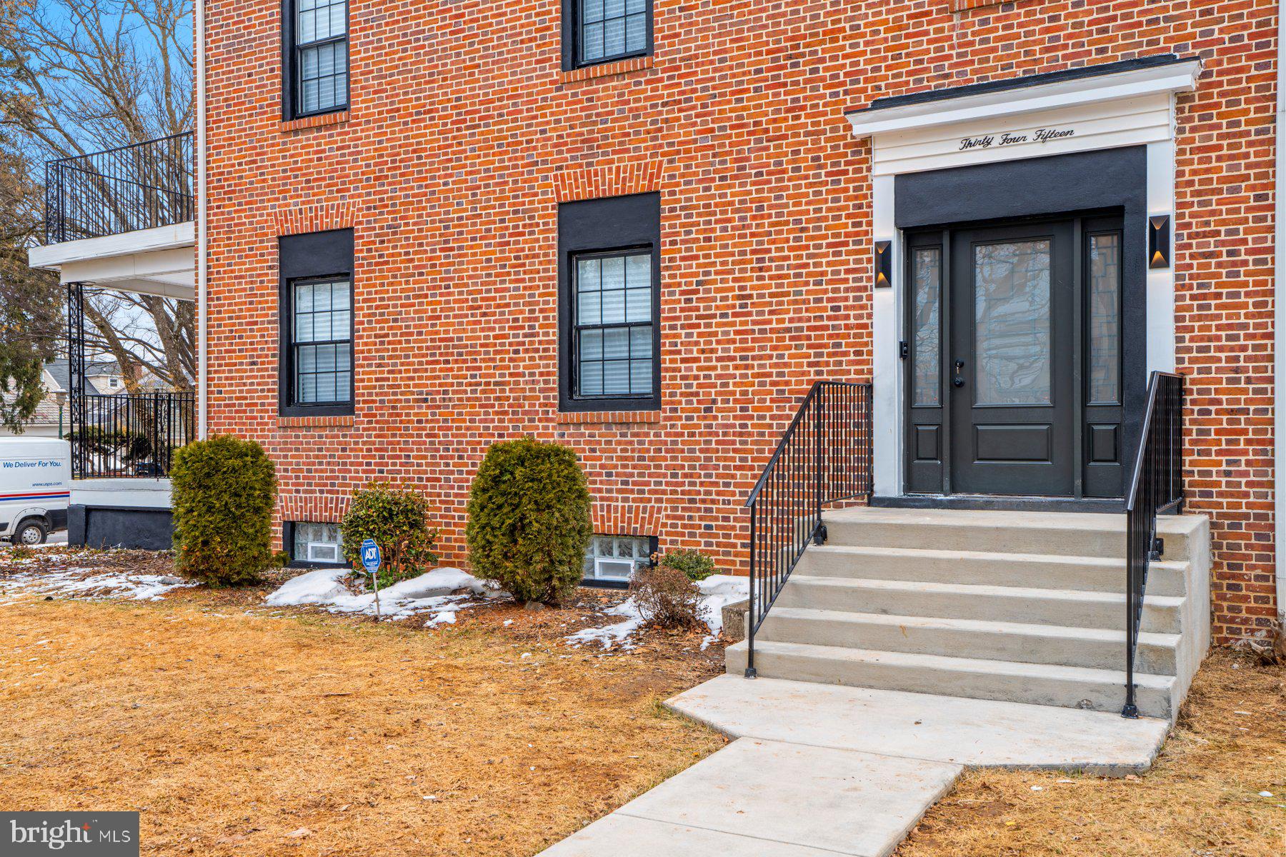 ASHBURTON HISTORIC DISTRICT - Residential
