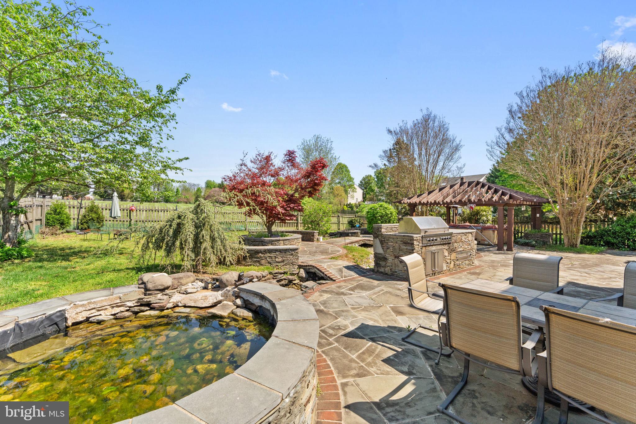 VALLEY SPRINGS - Residential