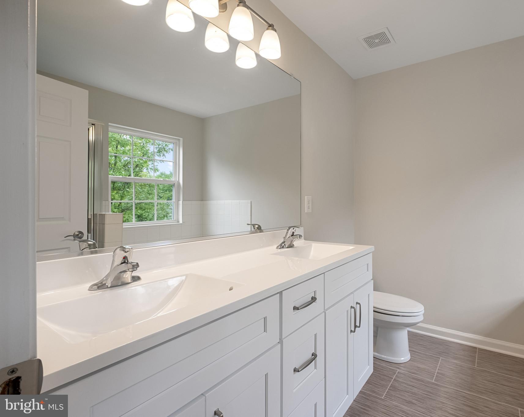 SANDY MEADOWS - Residential