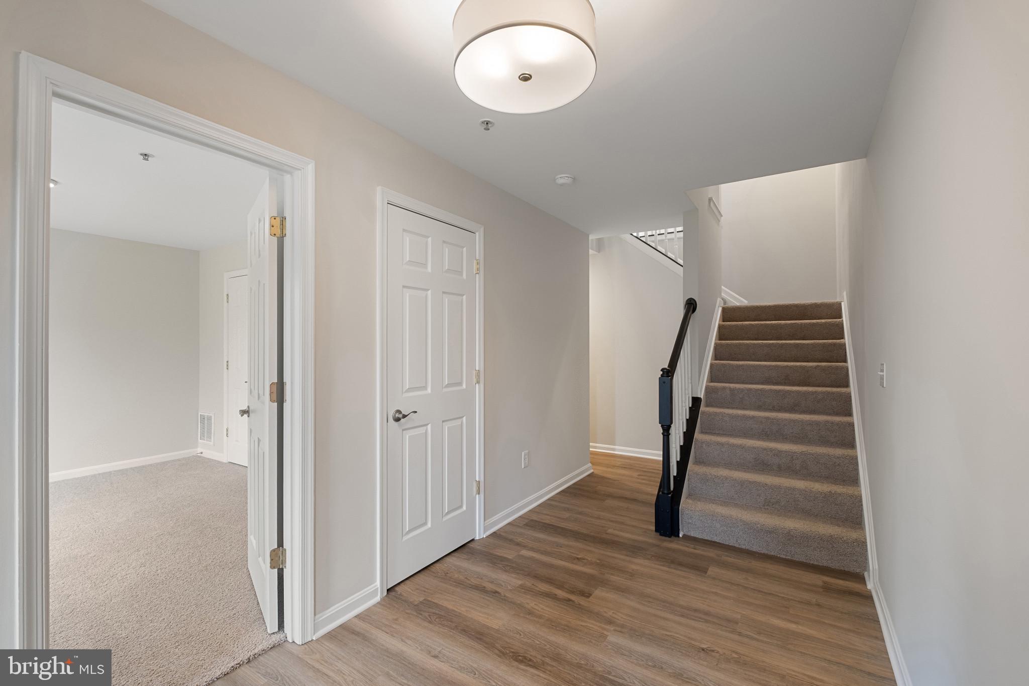 SANDY MEADOWS - Residential