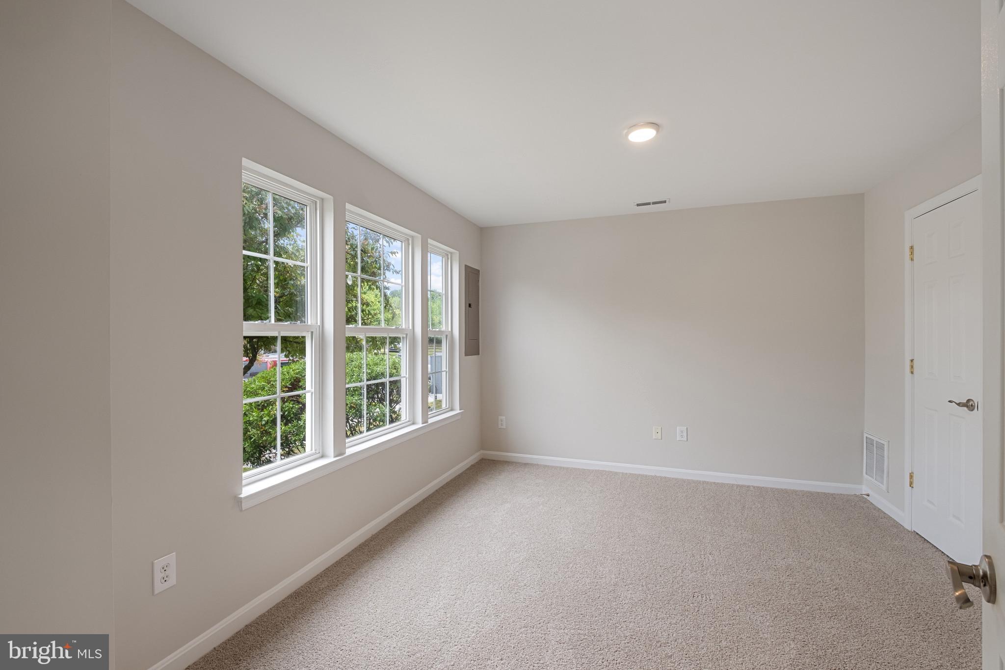 SANDY MEADOWS - Residential