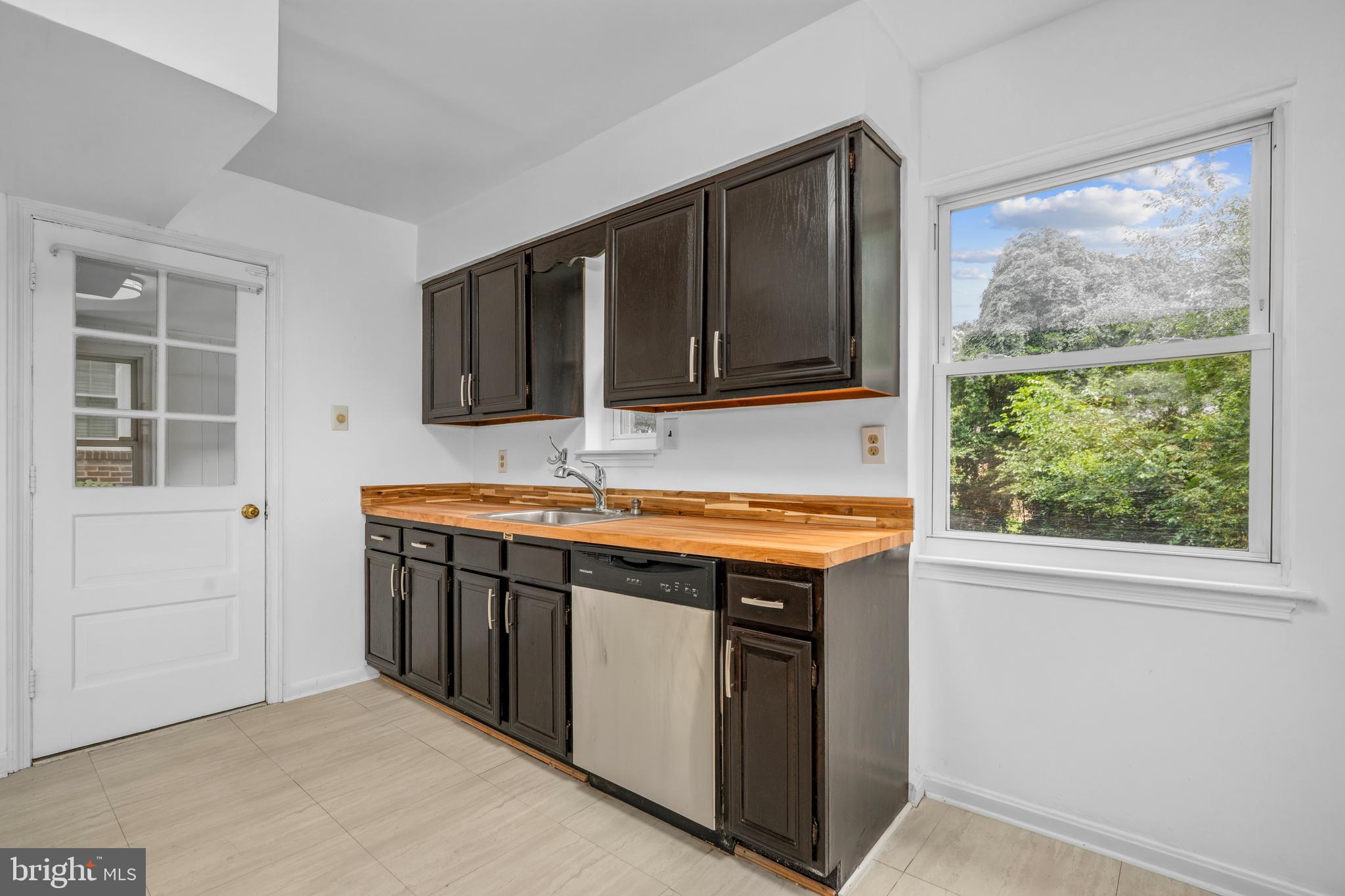 CHEVERLY - Residential