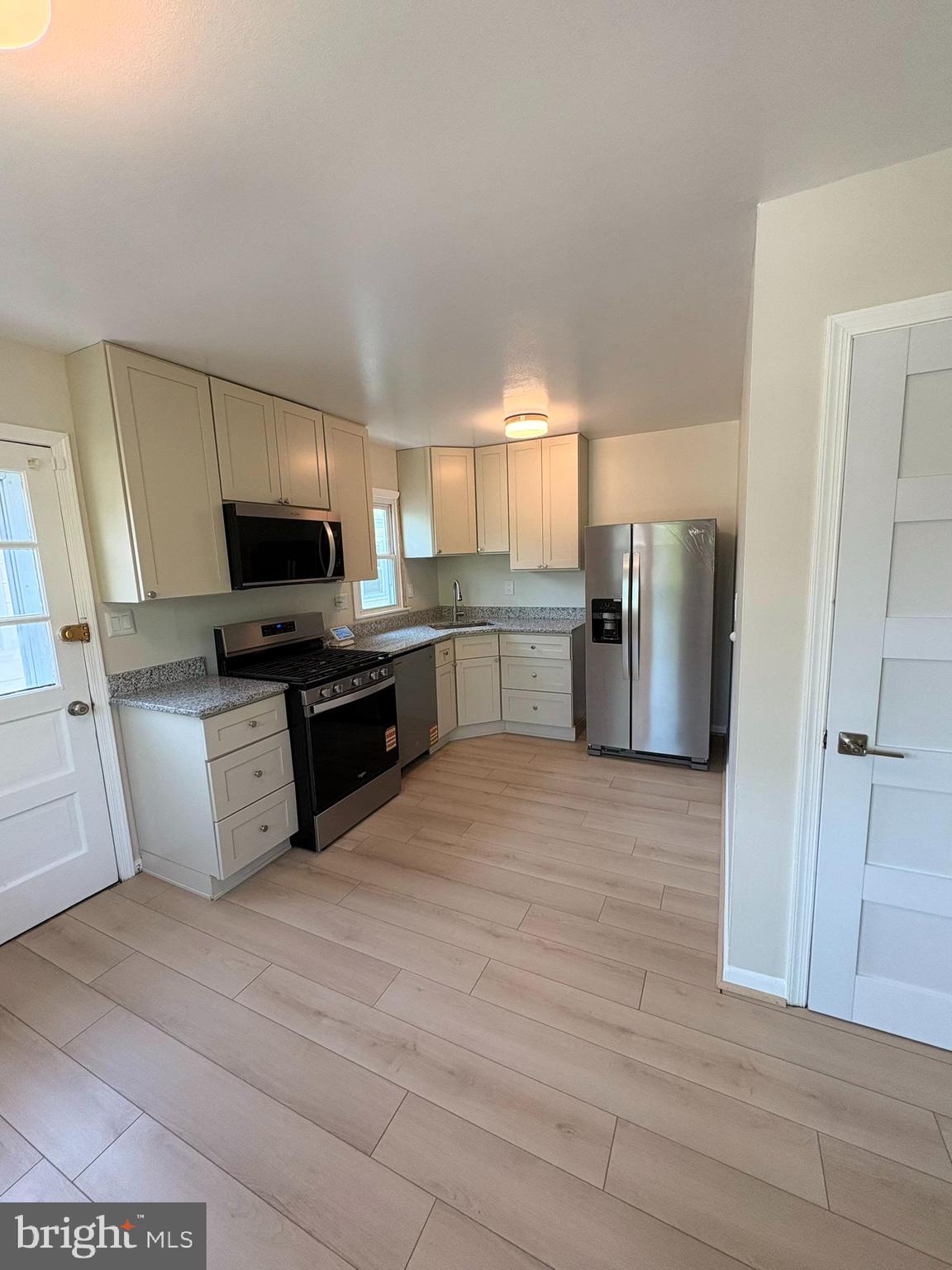 CRYSTAL SPRINGS - Residential