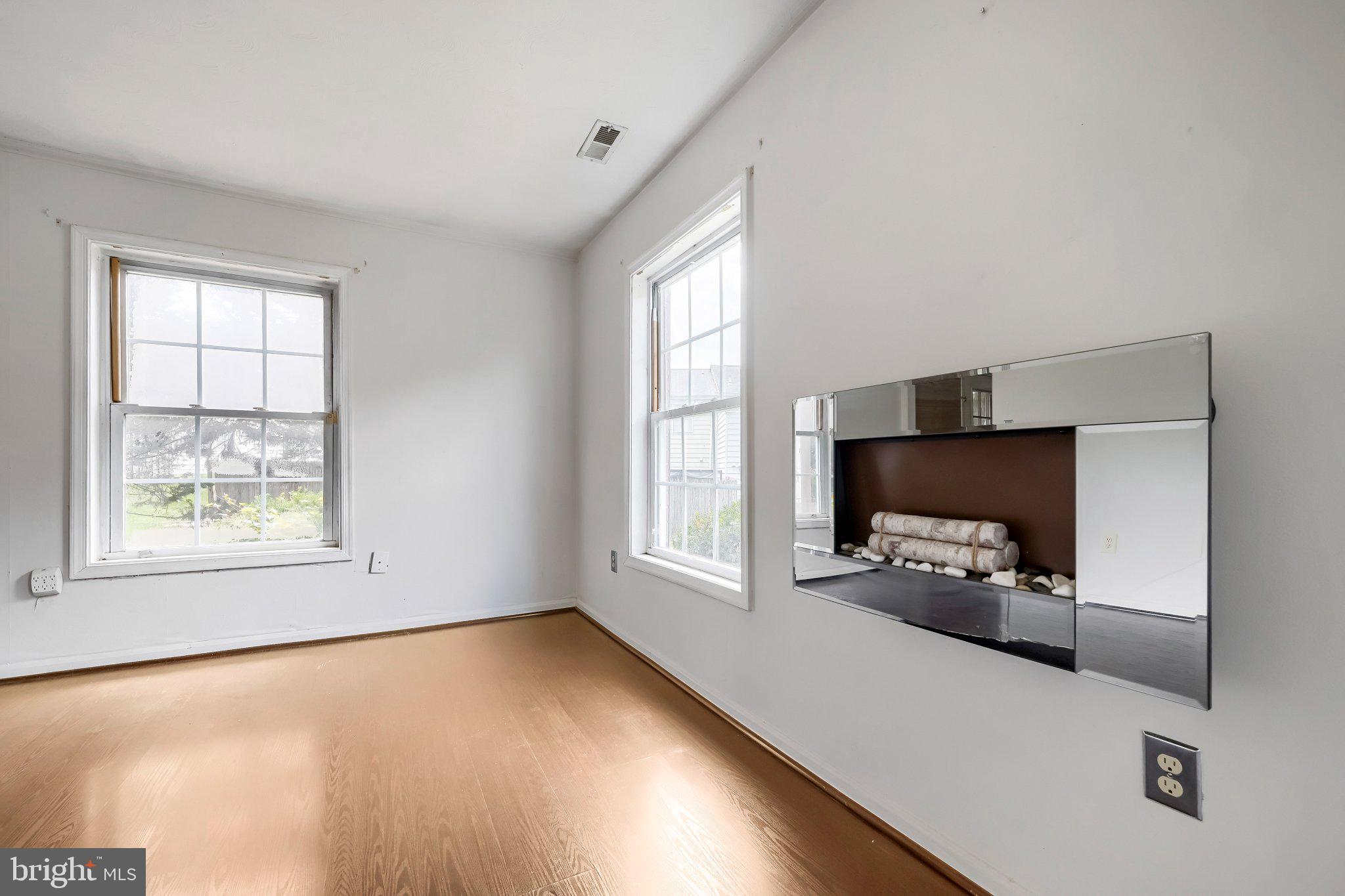 HERITAGE HILLS - Residential