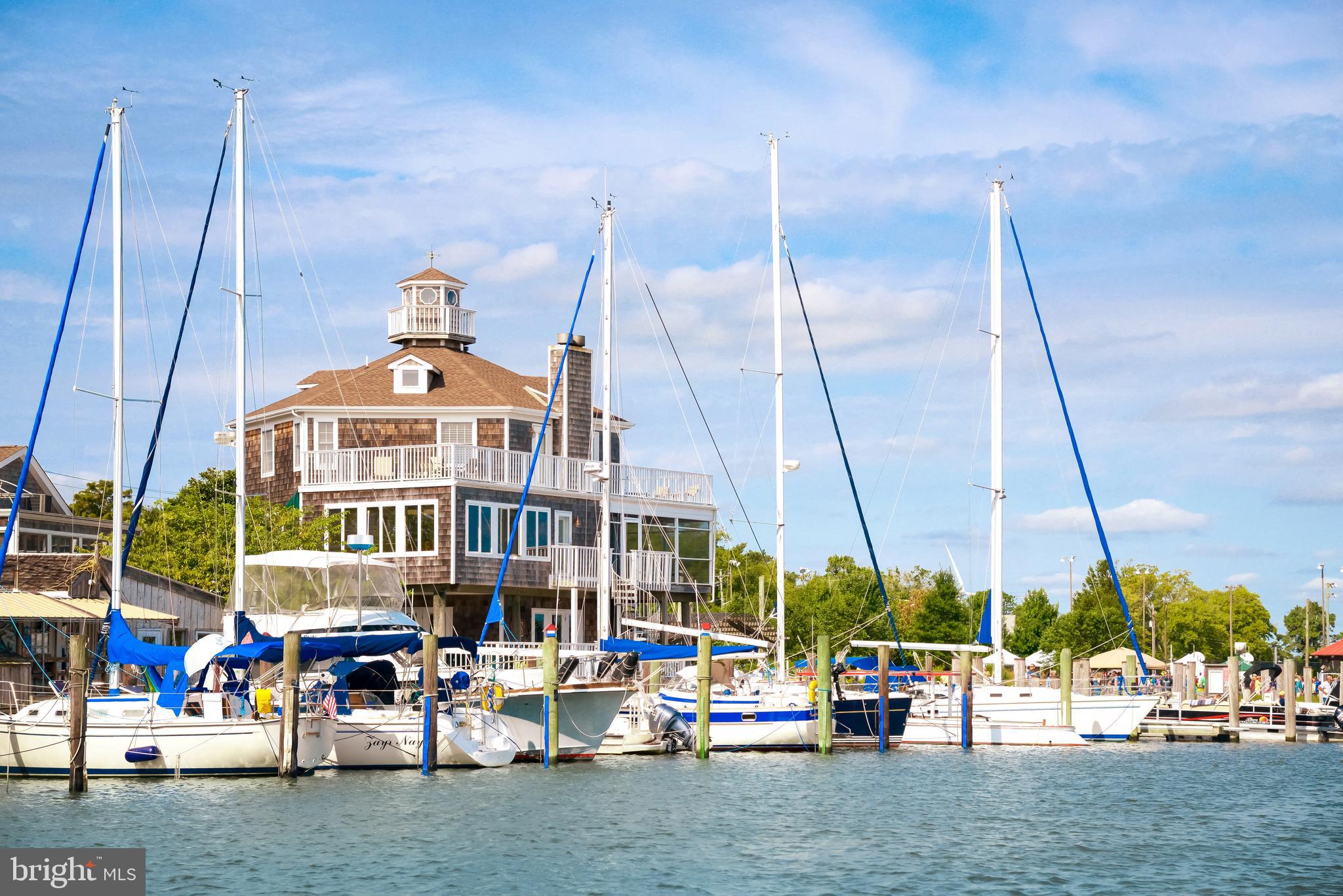 FISHERS COVE - Land