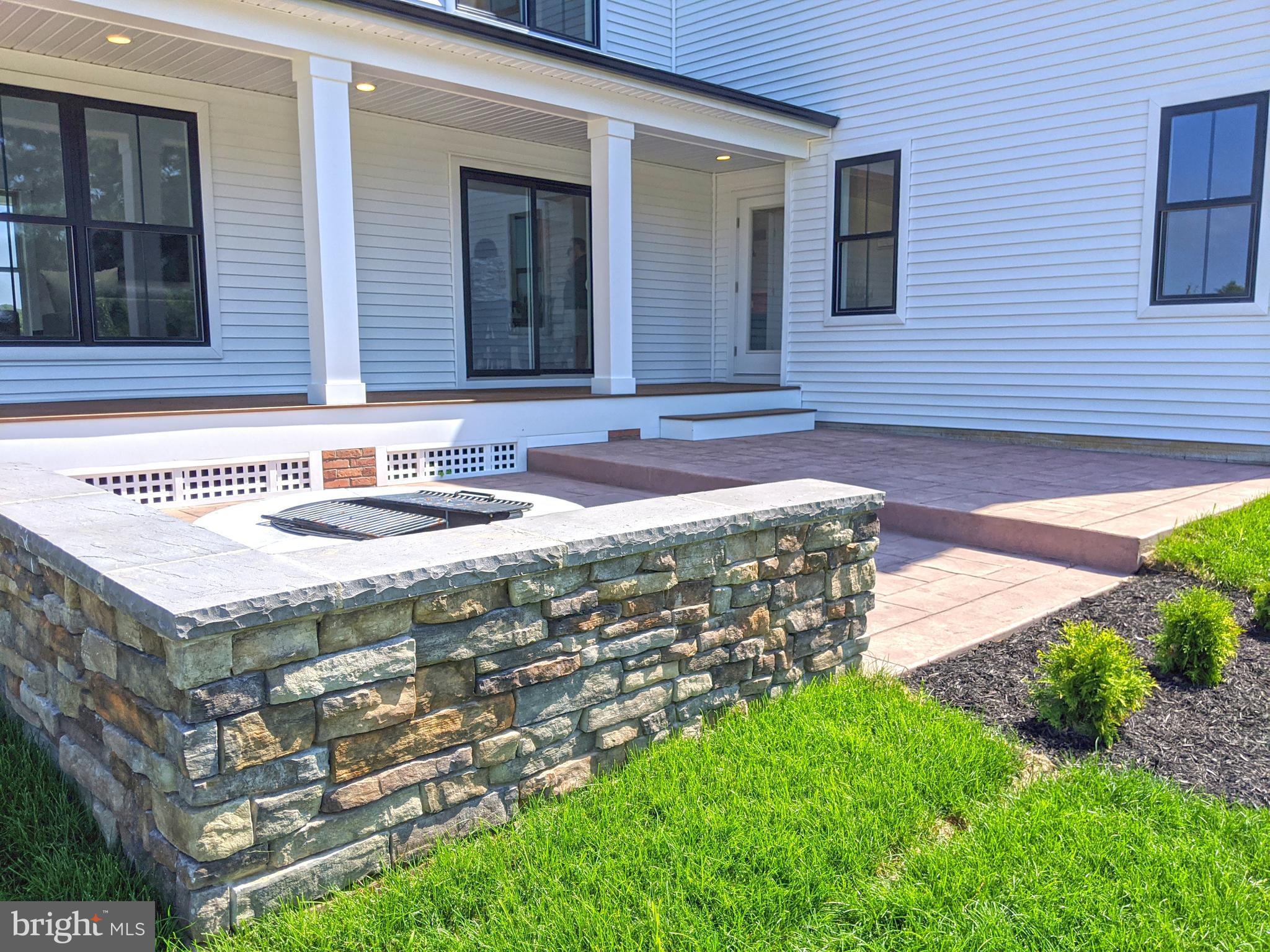 SERENITY AT CUBBAGE POND - Residential