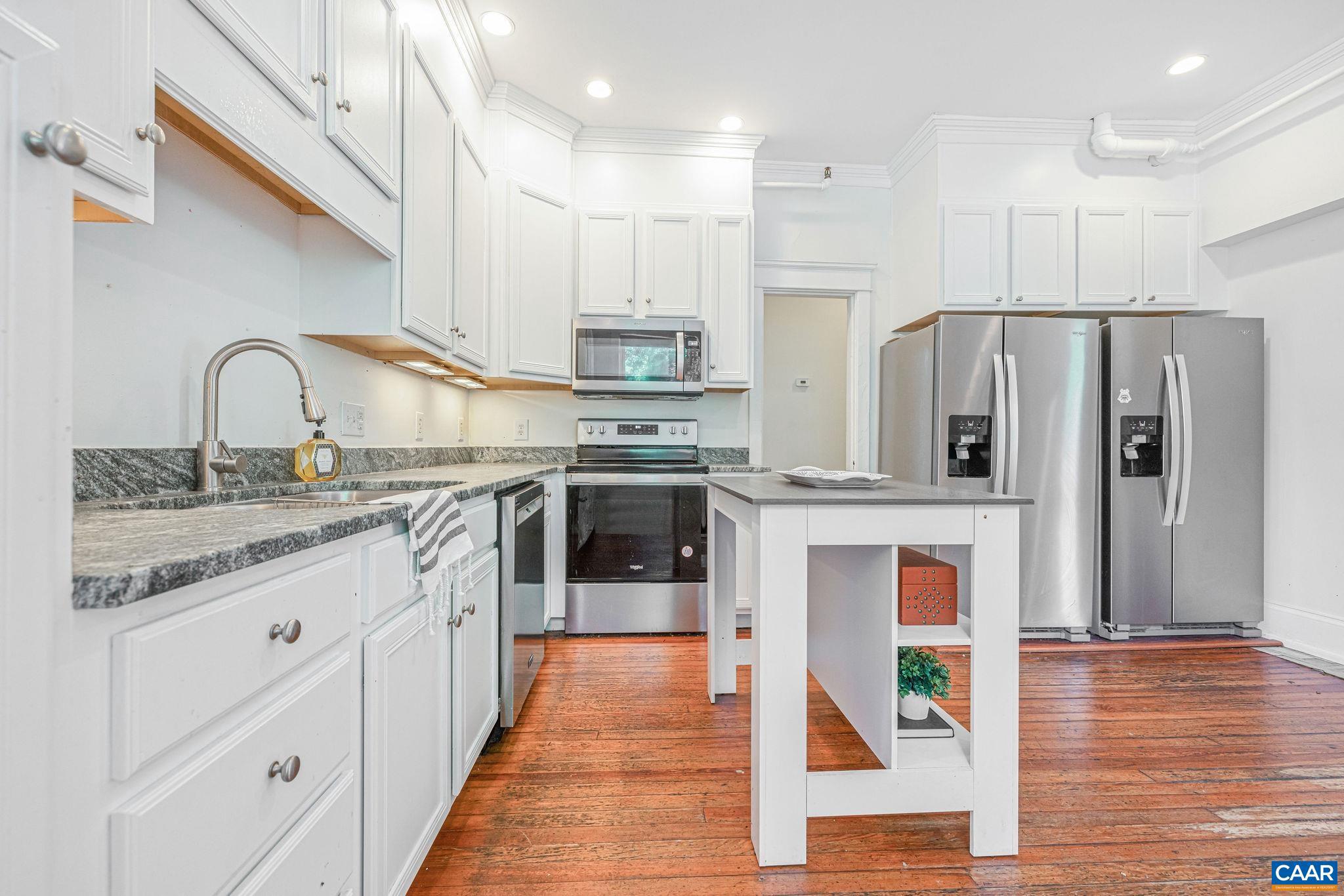 PRESTON HEIGHTS - Residential