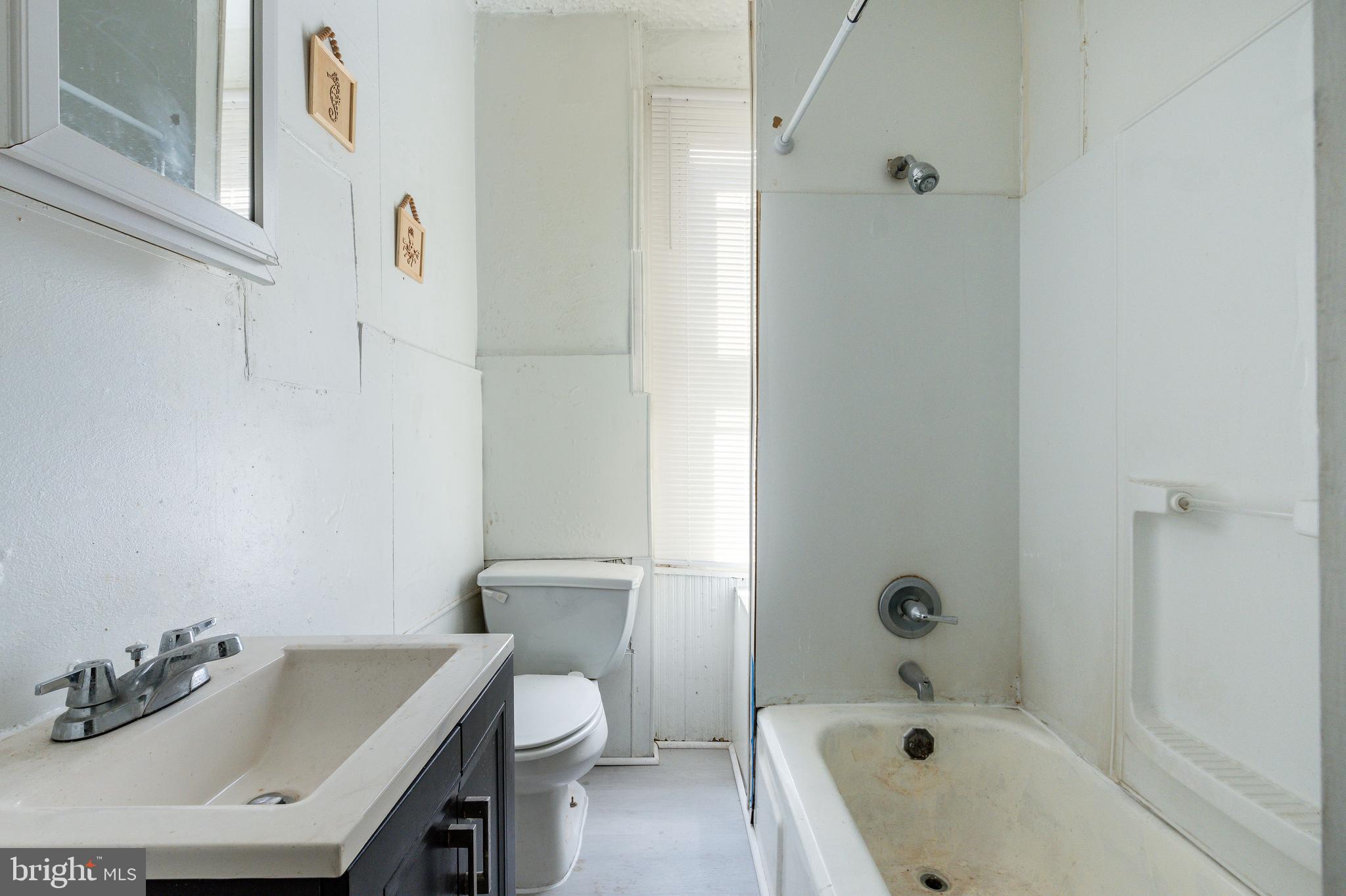 STRAWBERRY MANSION - Residential