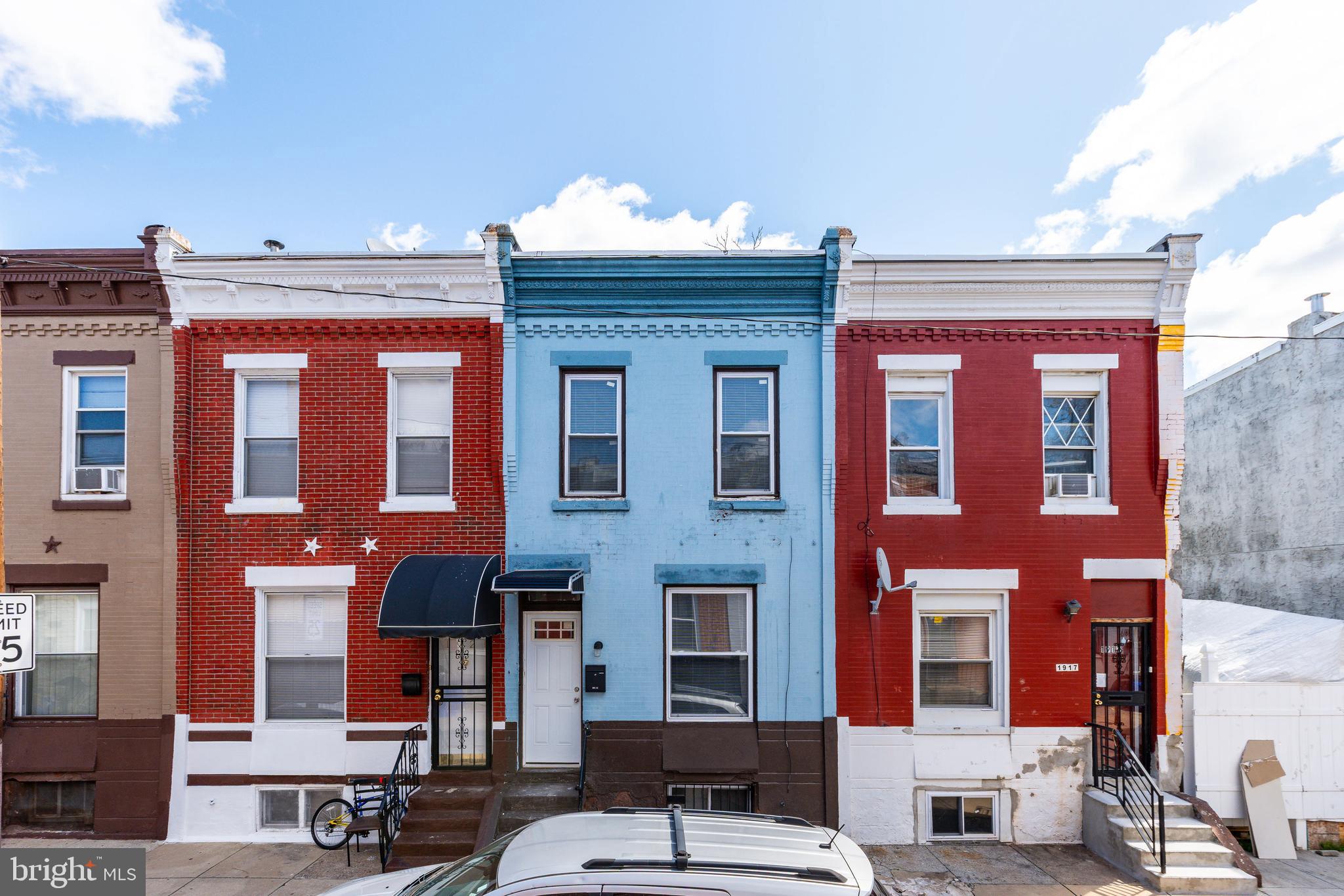 STRAWBERRY MANSION - Residential