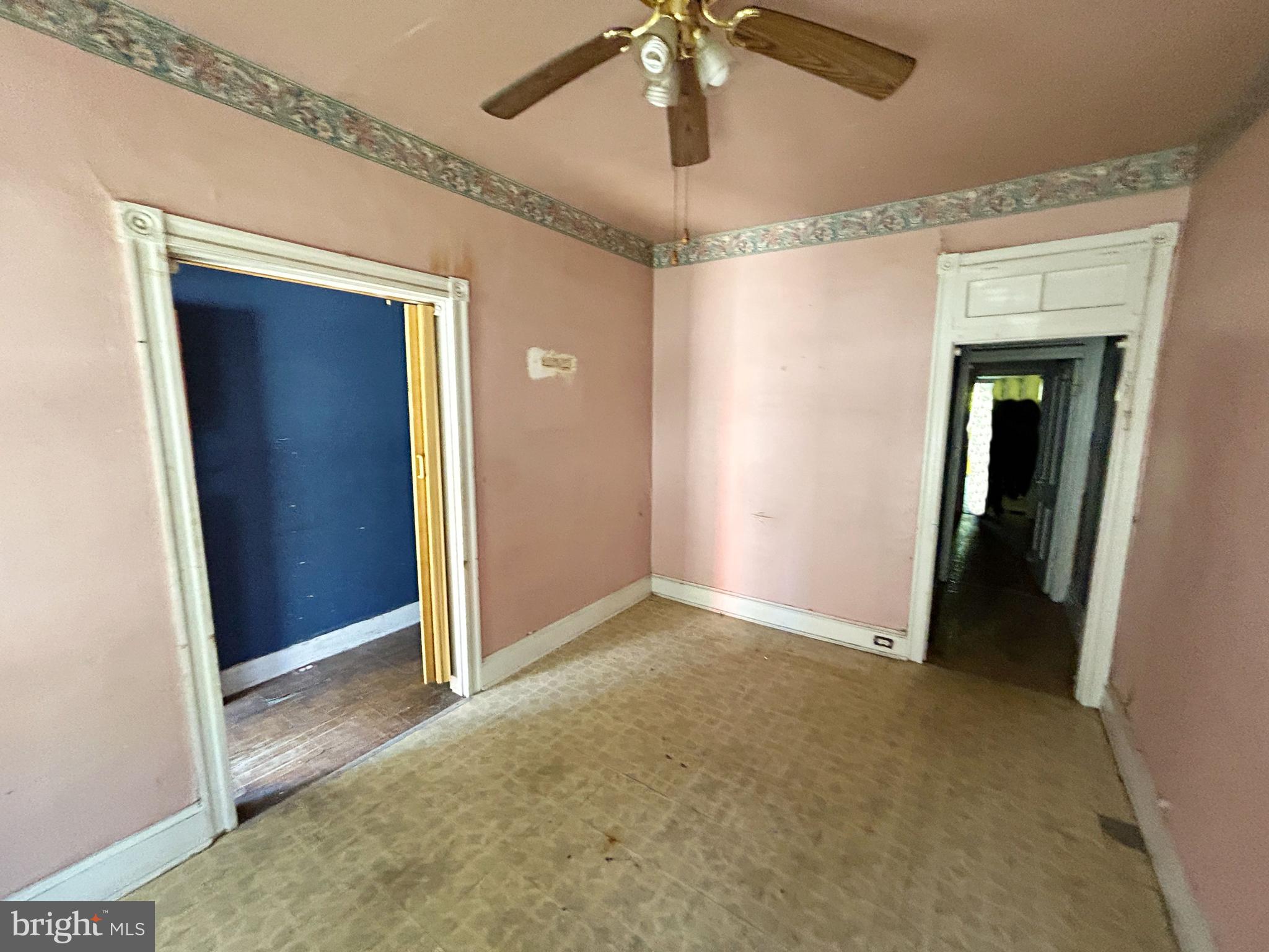 MIDTOWN EDMONDSON - Residential