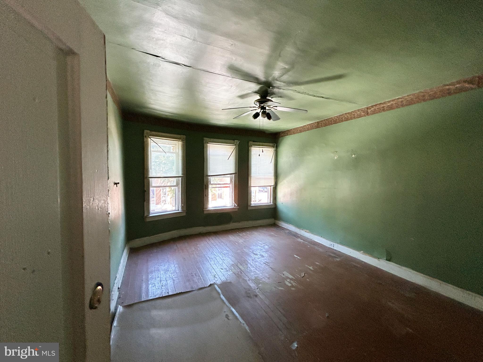 MIDTOWN EDMONDSON - Residential