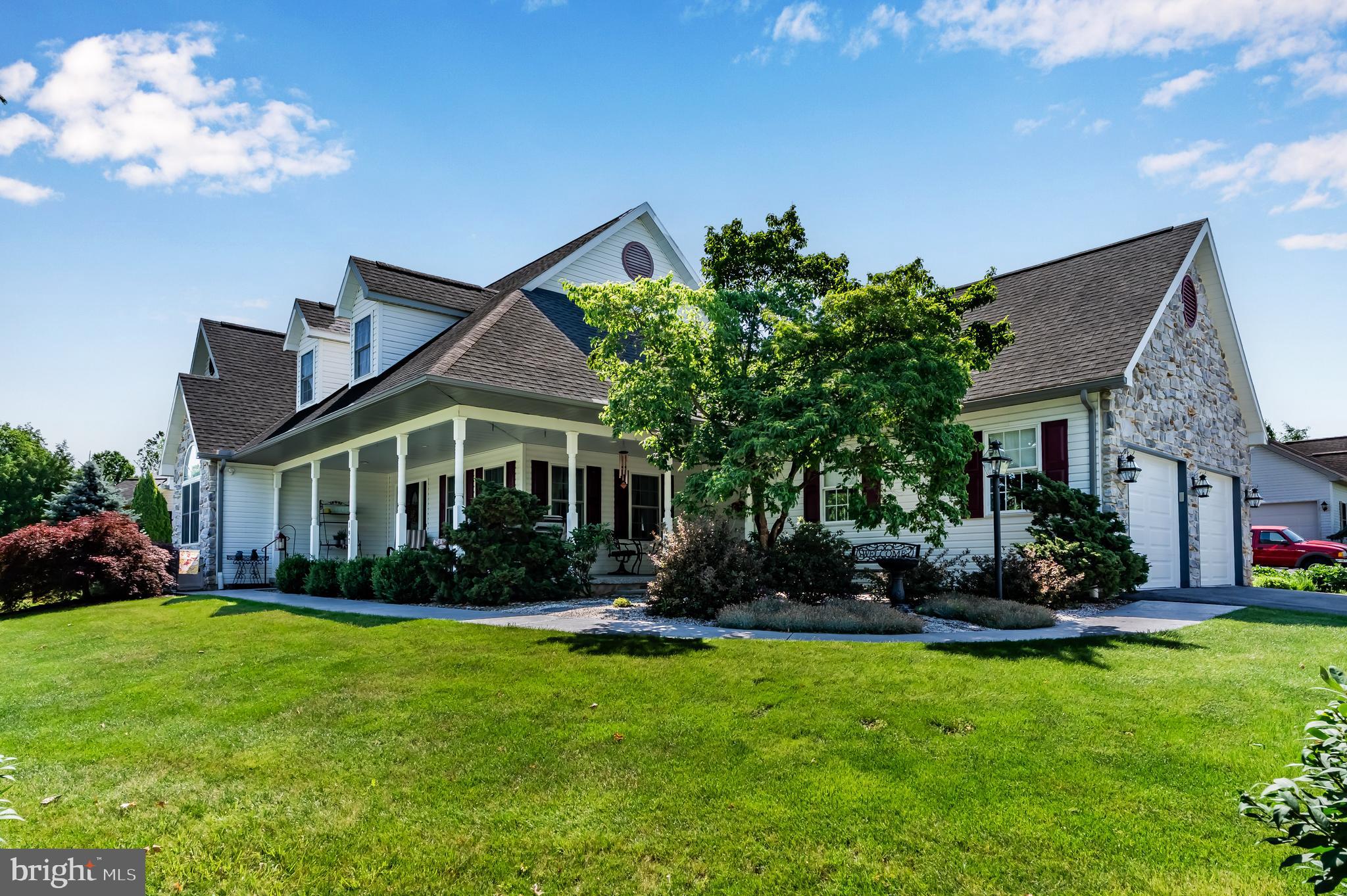 BEECHWOOD ESTATES - Residential