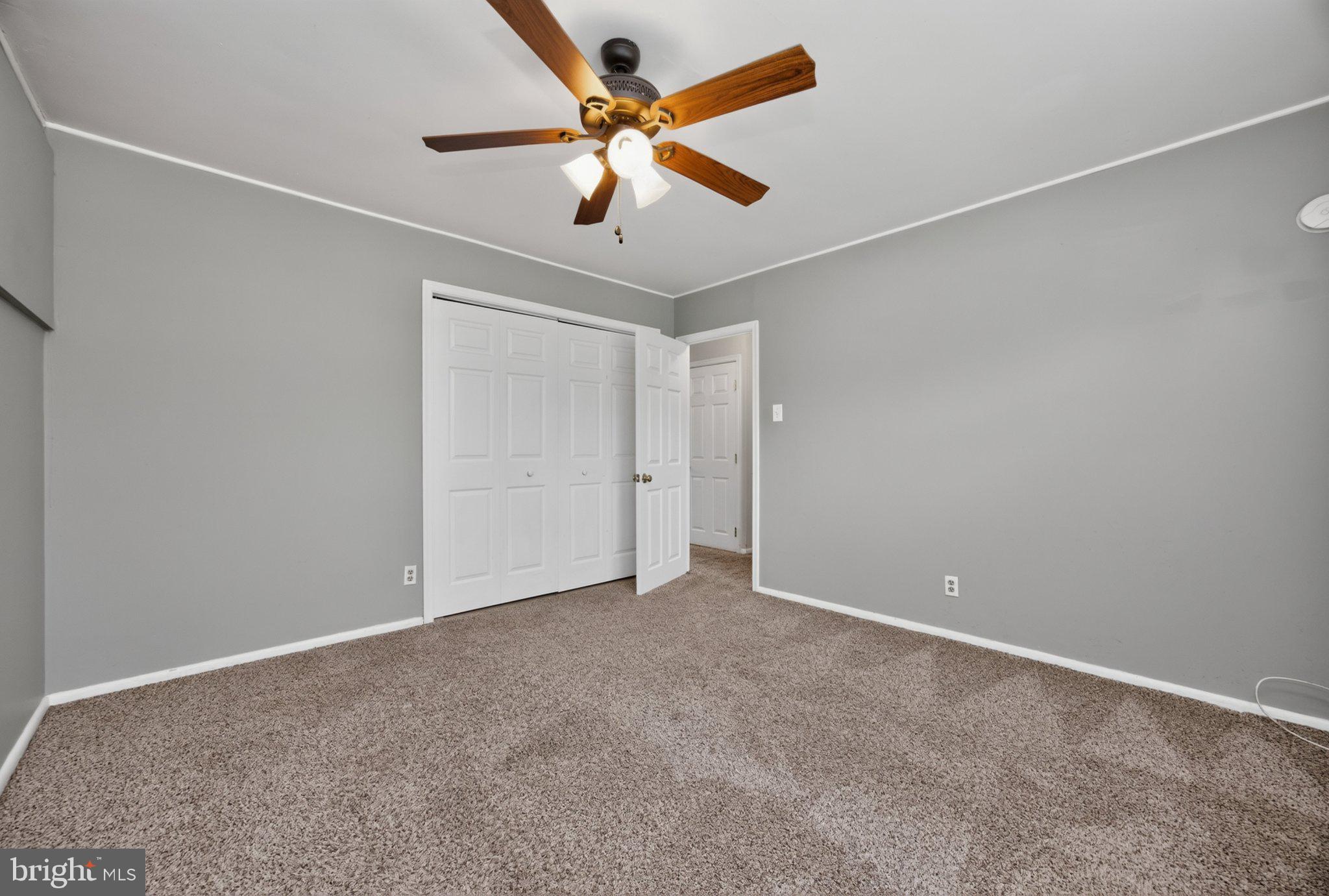 PENN SQ - Residential