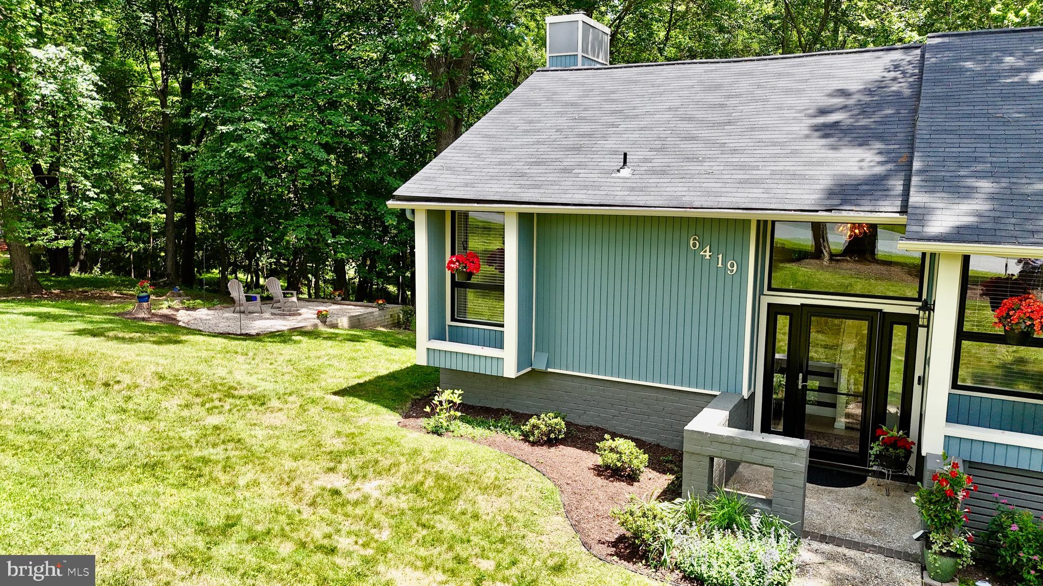 THE PINES - Residential