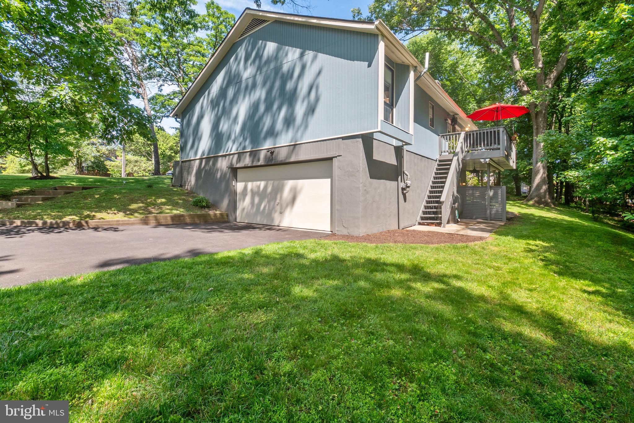 THE PINES - Residential