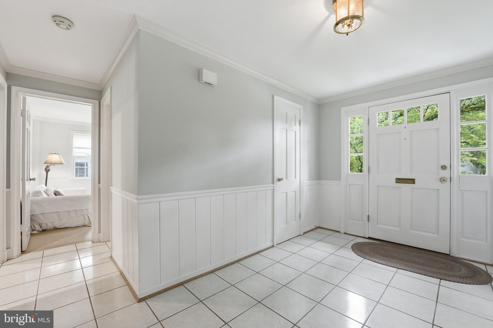 MONTROSE WOODS - Residential