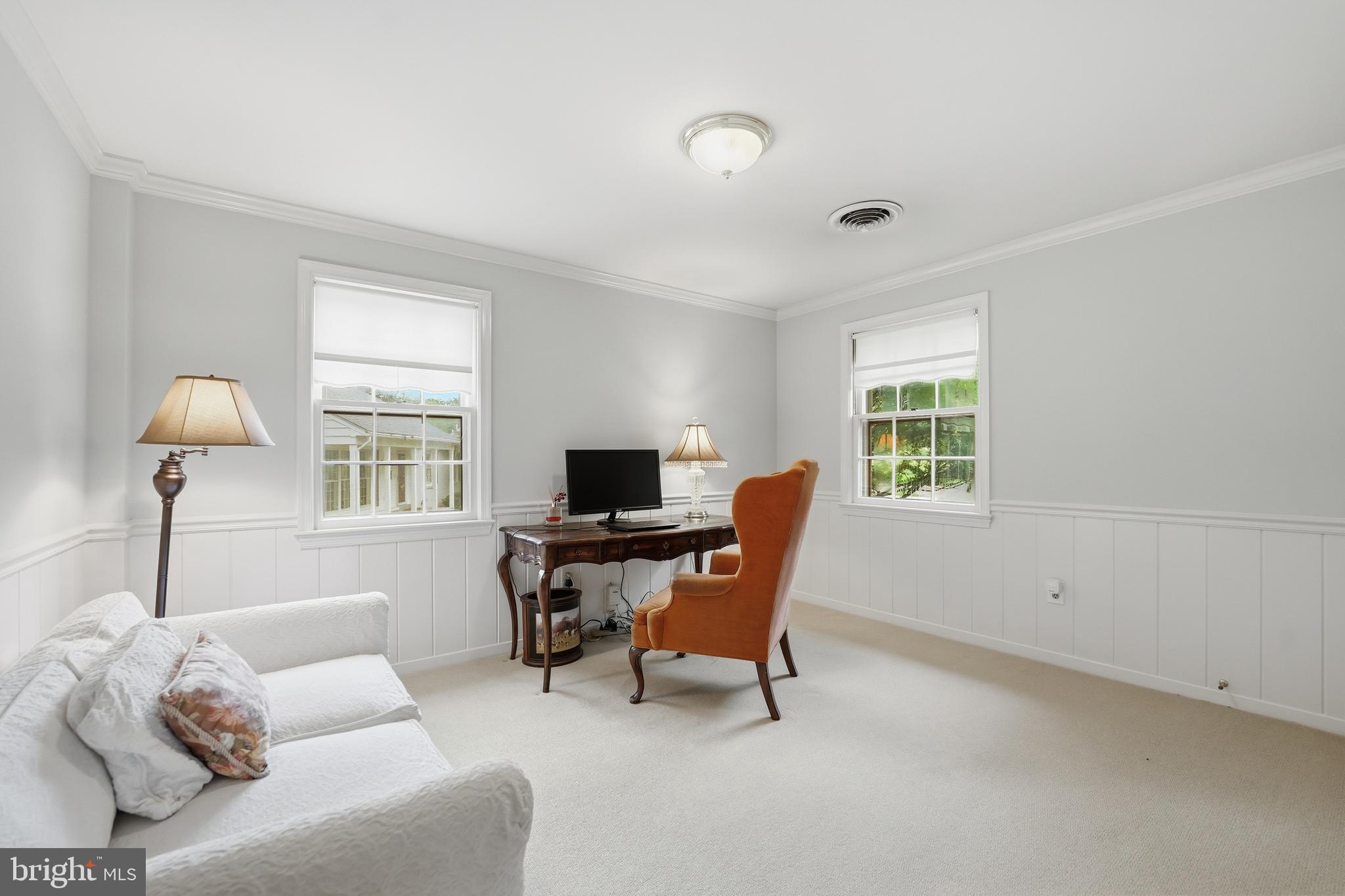 MONTROSE WOODS - Residential
