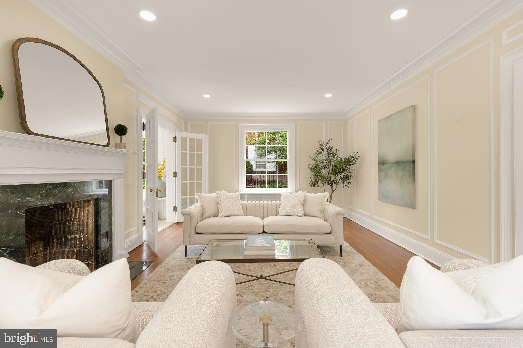 WOODLEY PARK - Residential