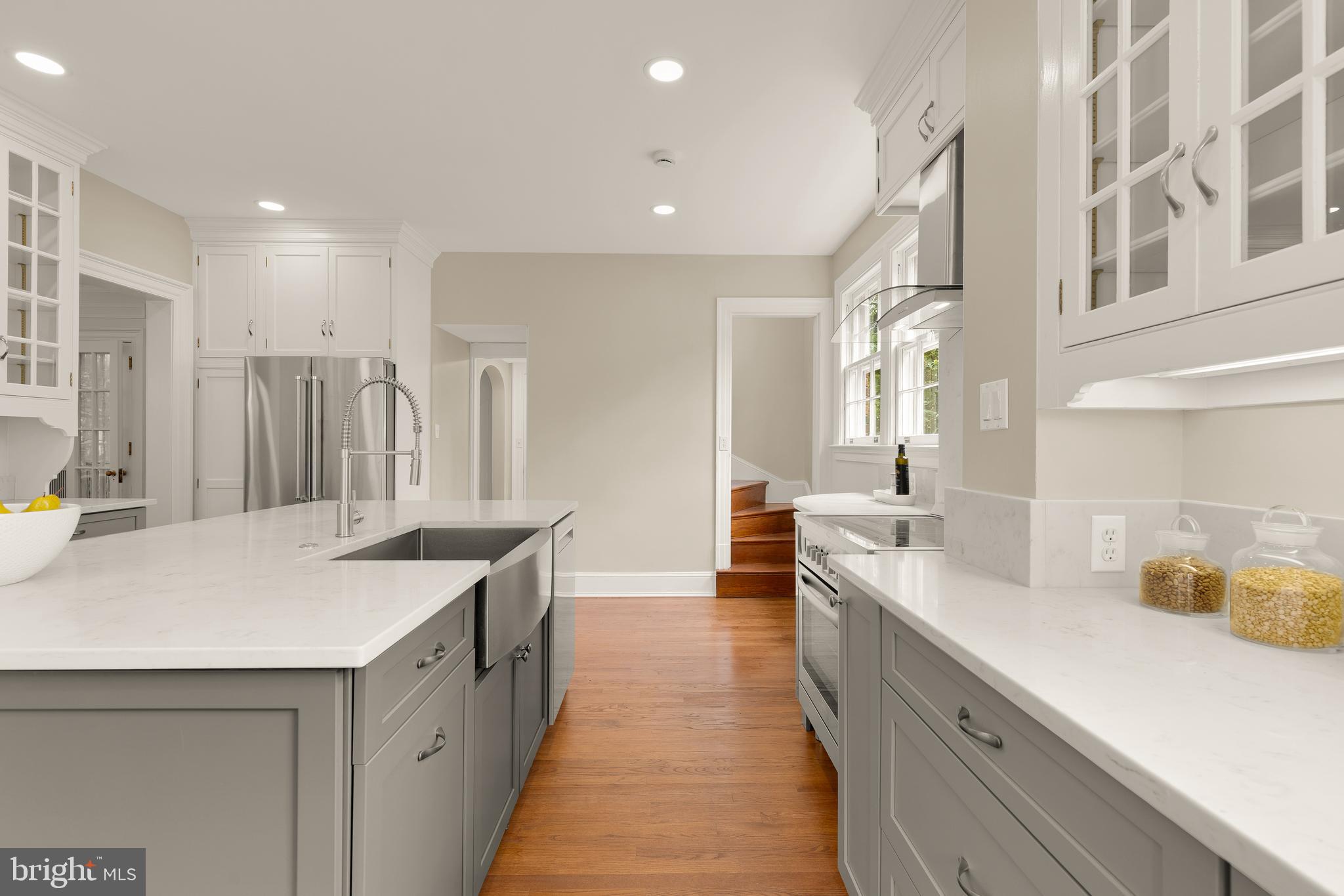 WOODLEY PARK - Residential
