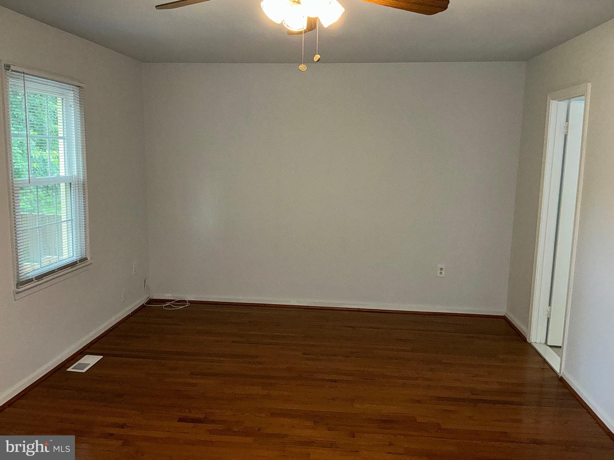 BEL PRE MANOR - Residential