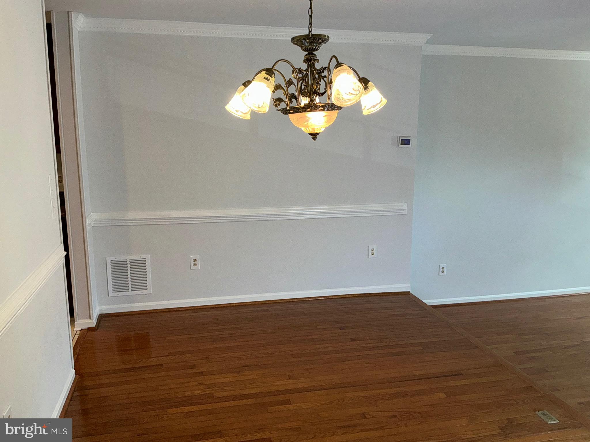 BEL PRE MANOR - Residential