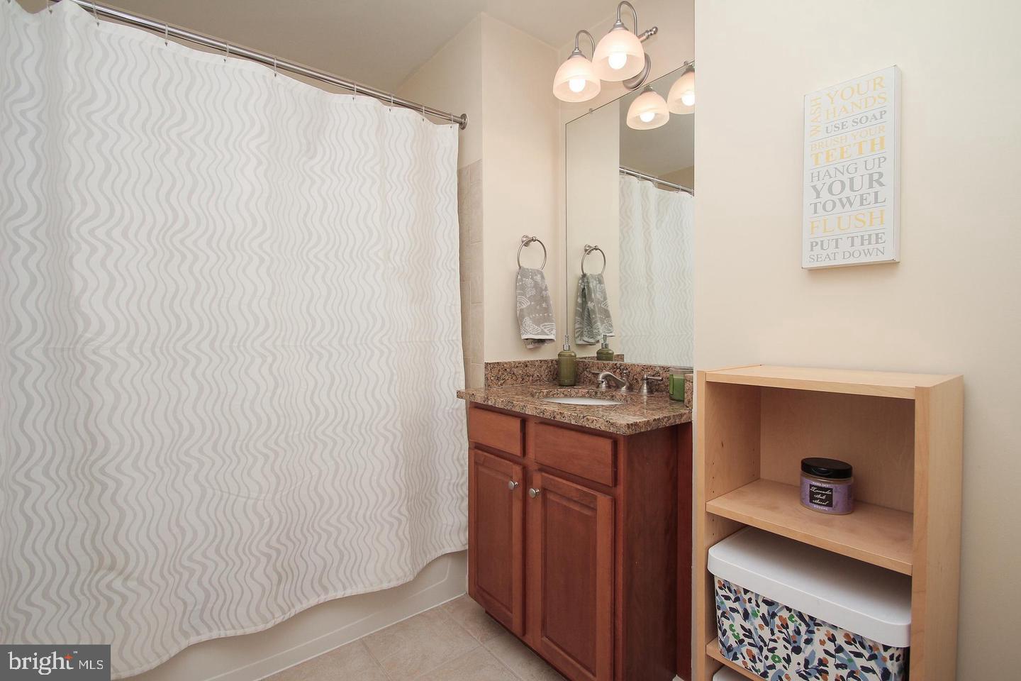 OLD CITY - Residential Lease