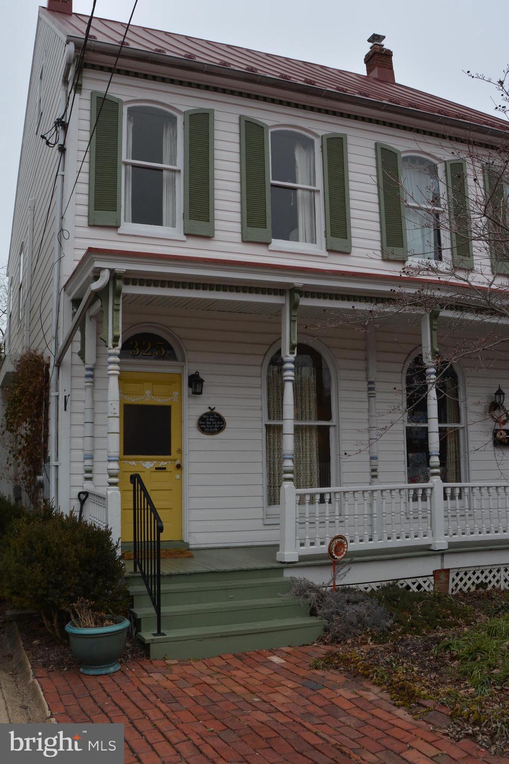DOWNTOWN FREDERICK - Residential Lease