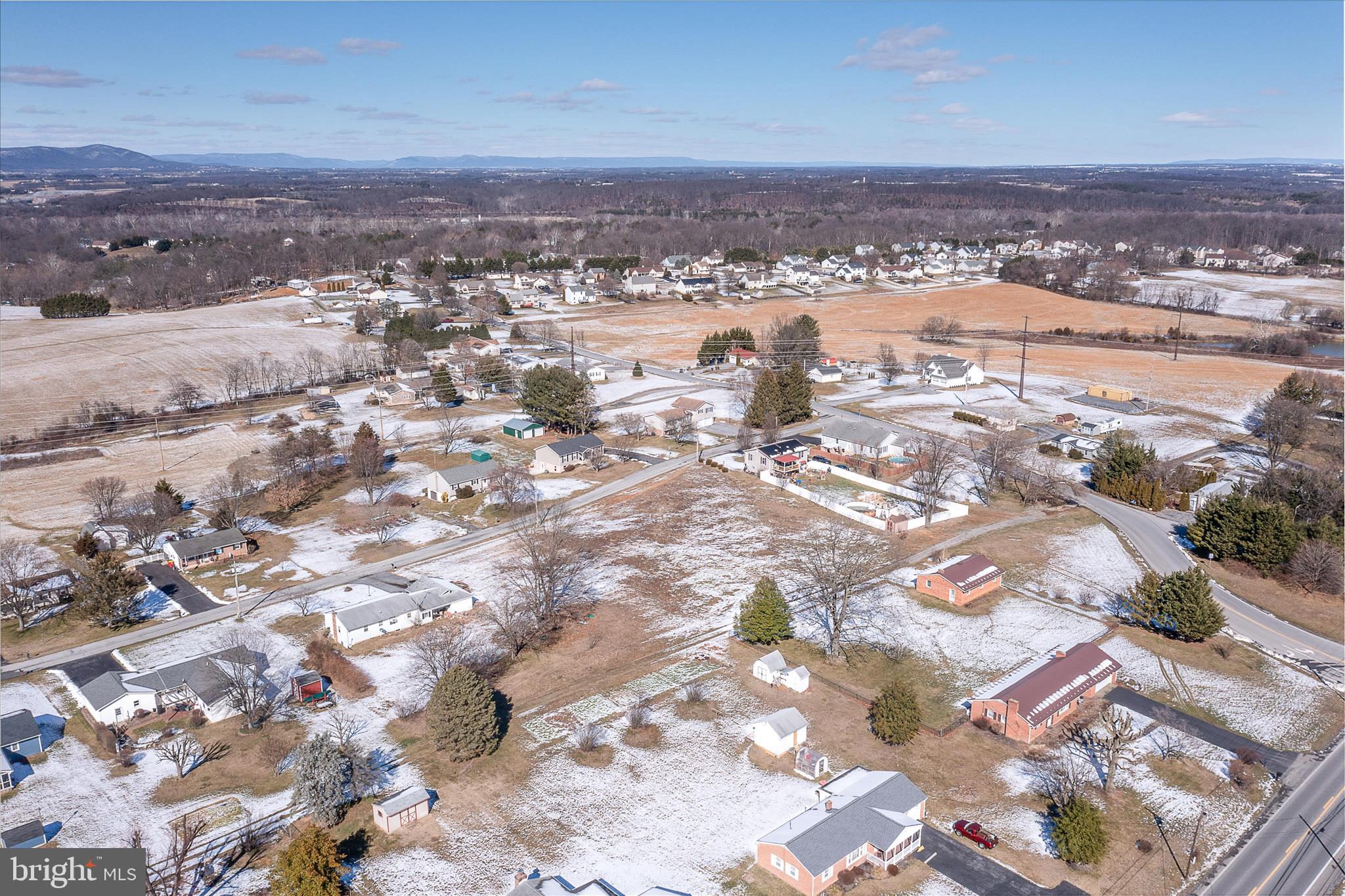 BRIARHILL - Land