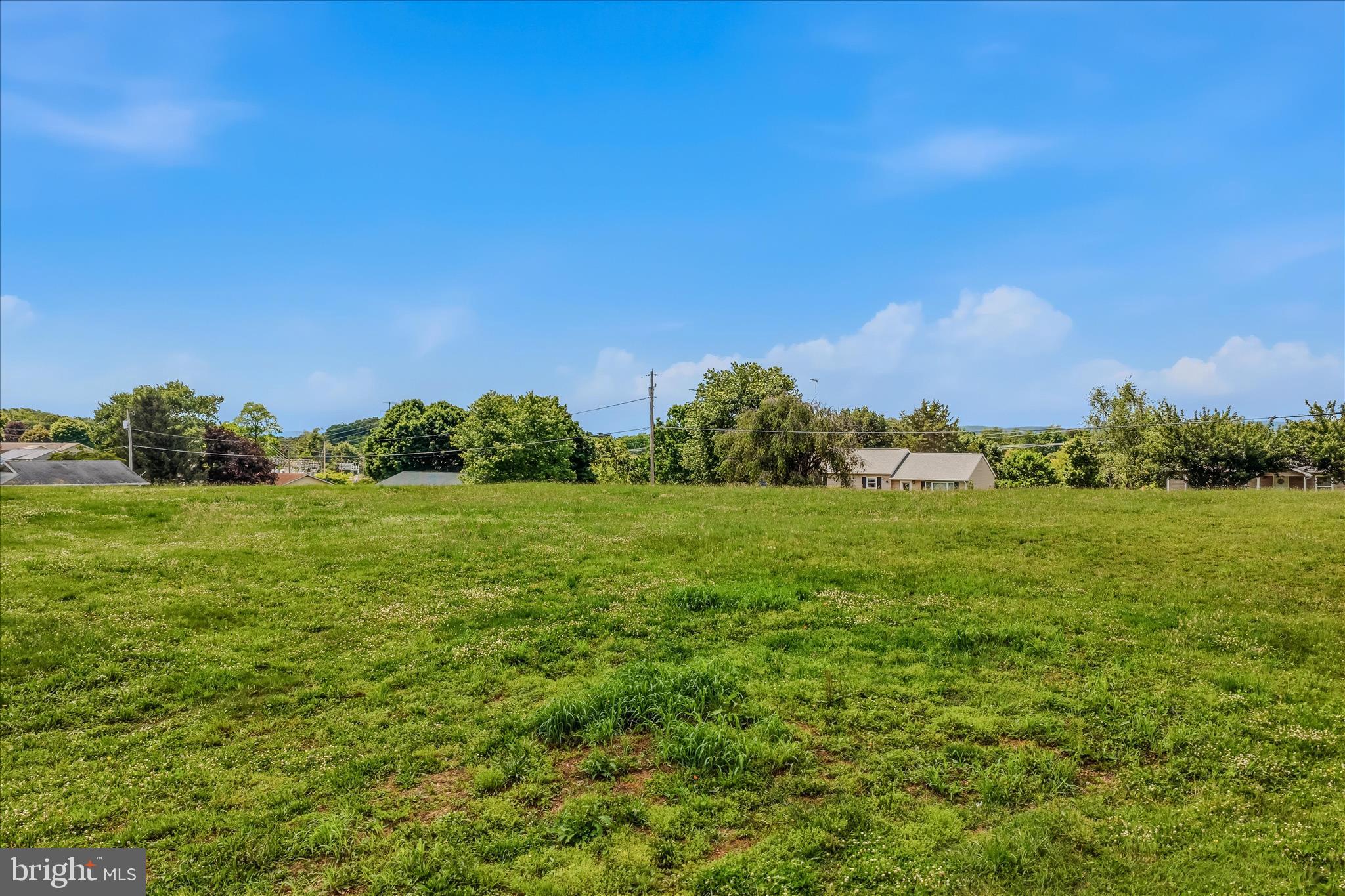 BRIARHILL - Land