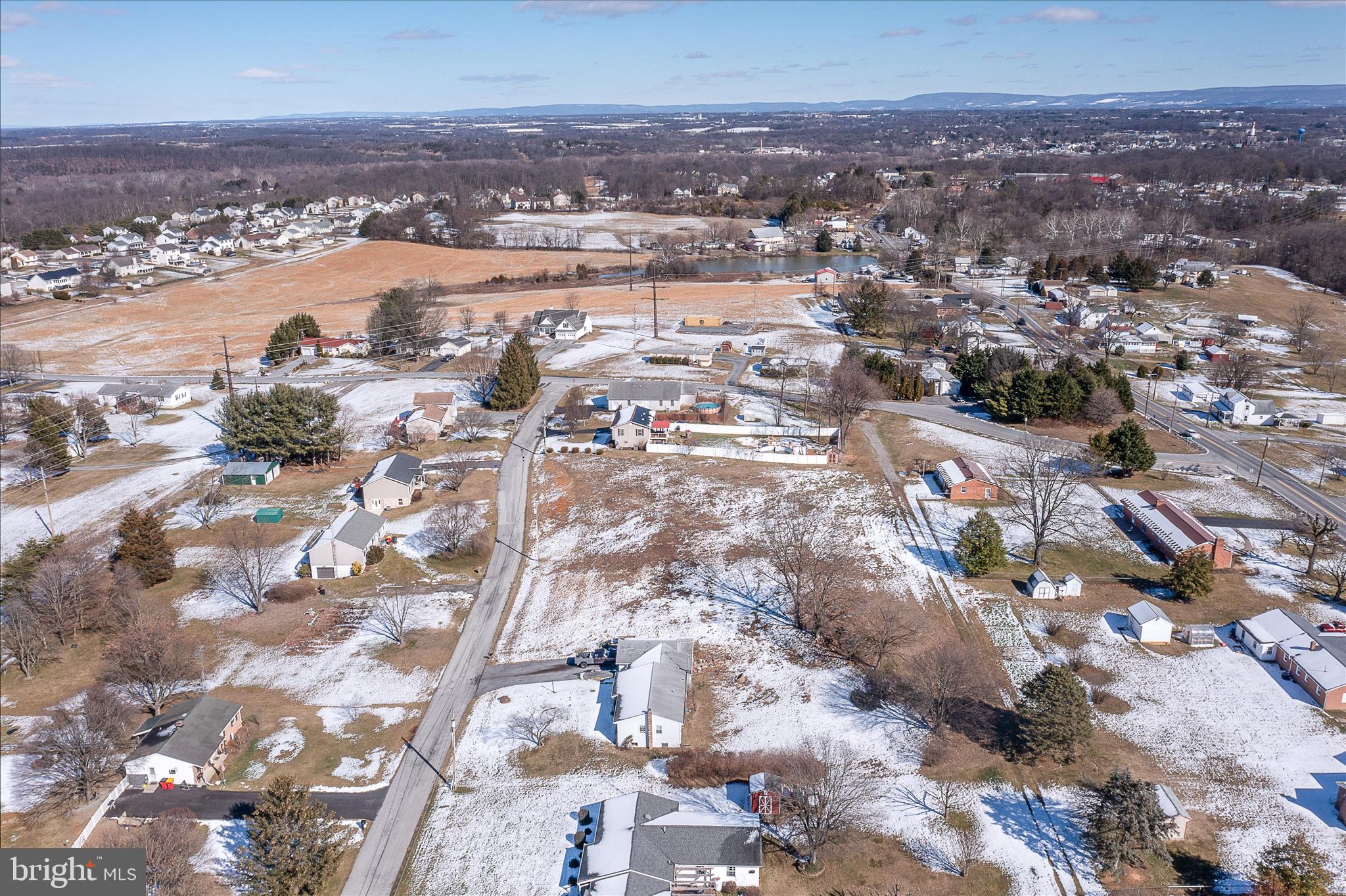 BRIARHILL - Land