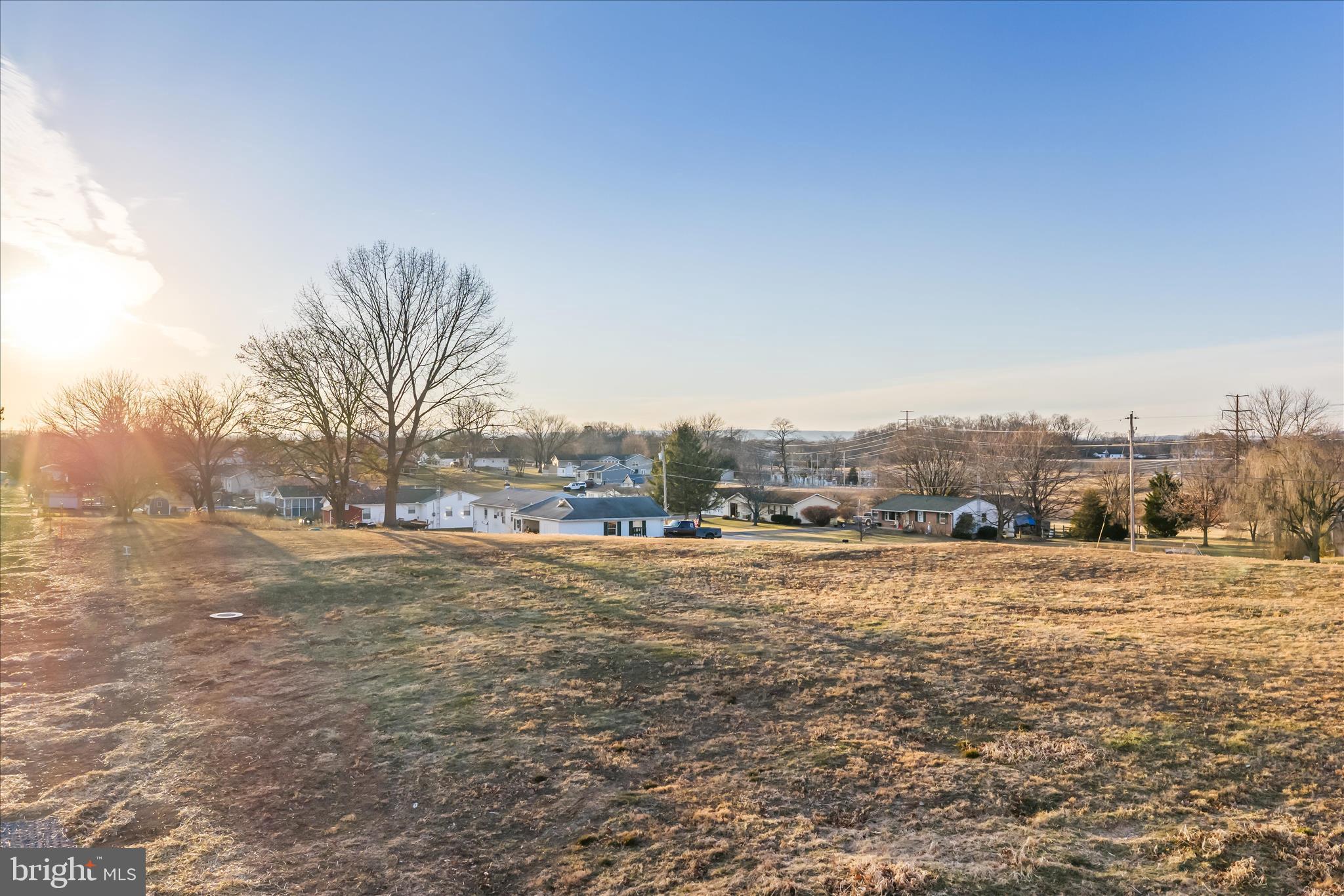 BRIARHILL - Land