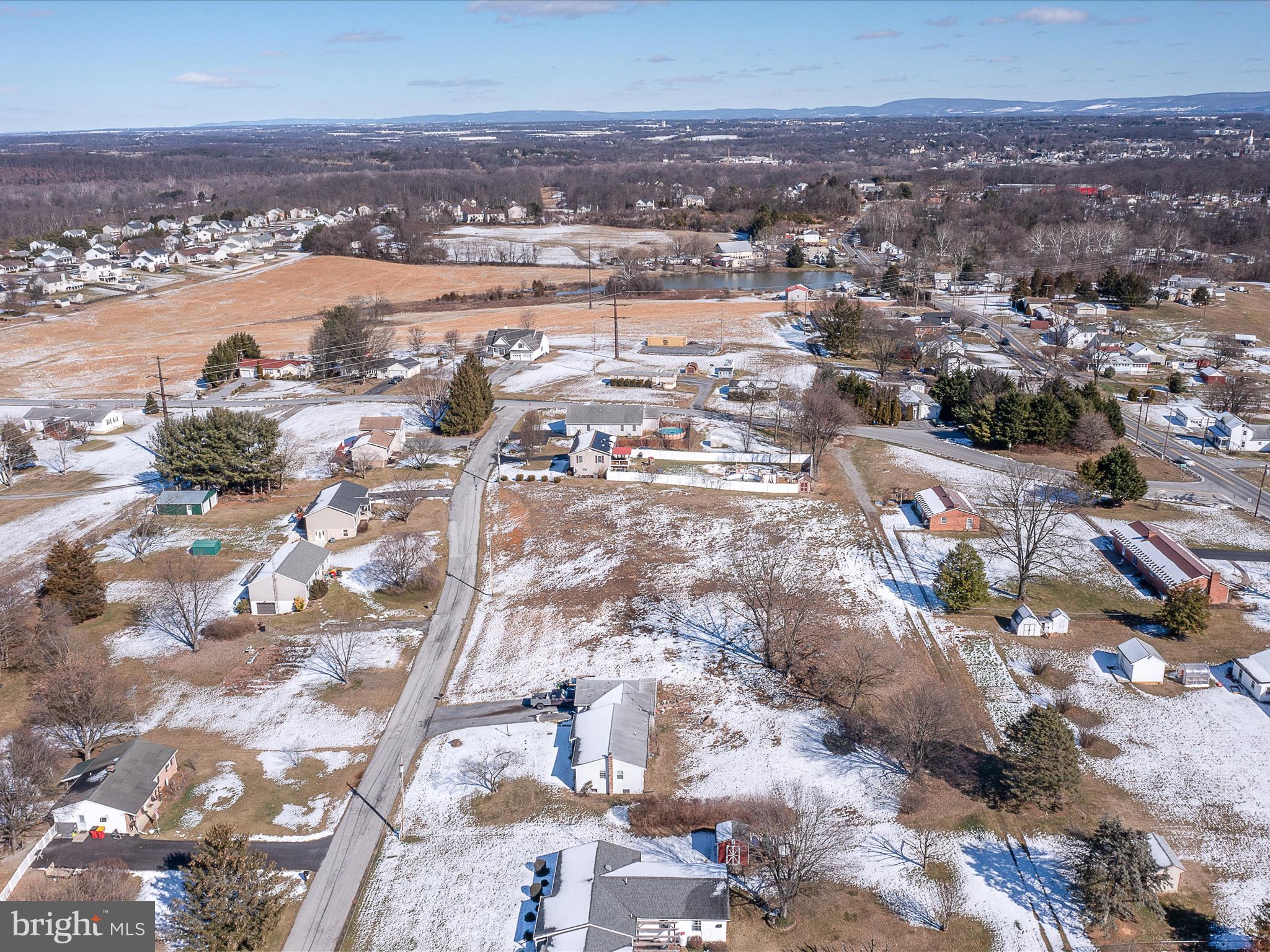 BRIARHILL - Land
