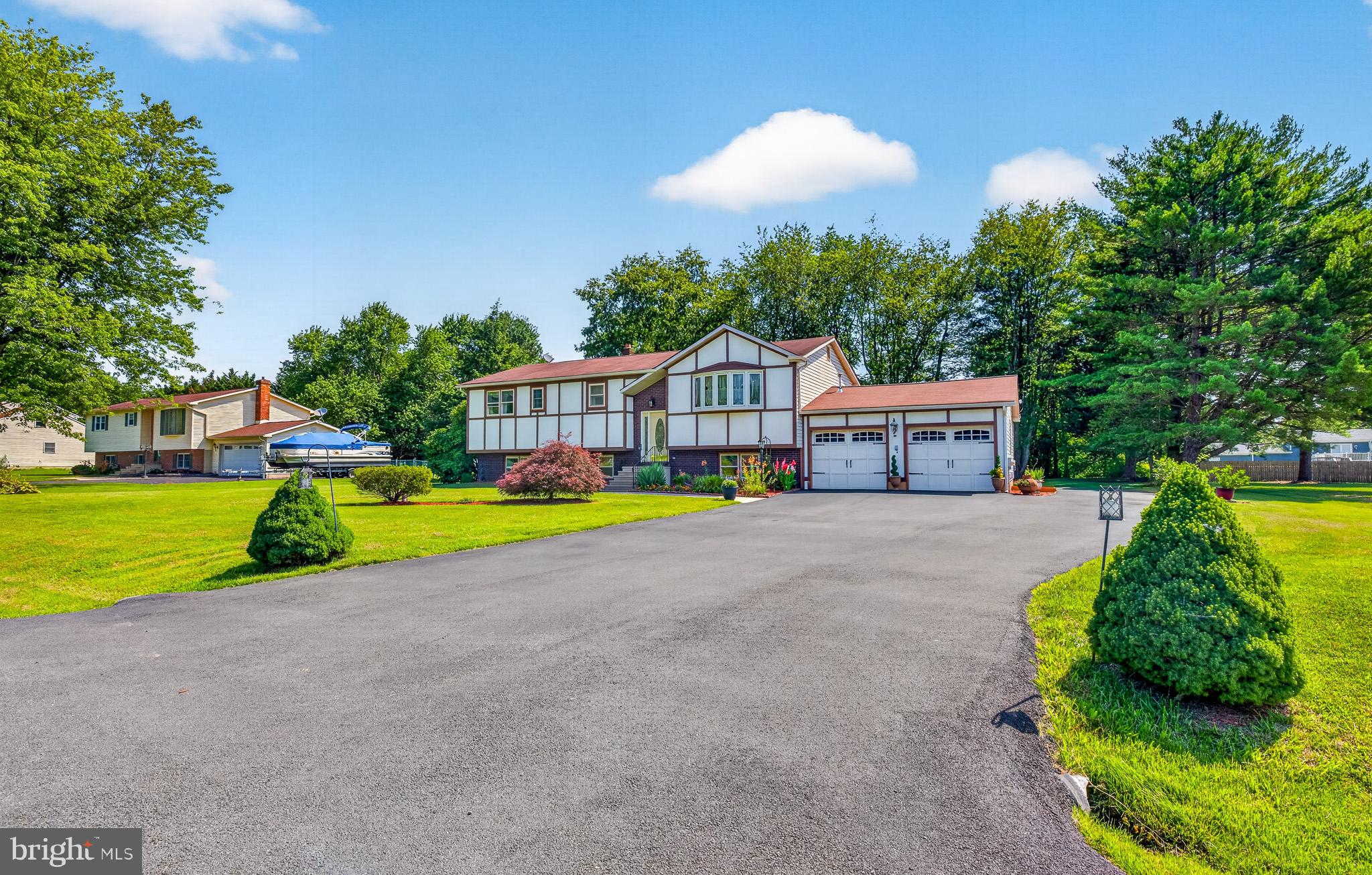 BRANTWOOD - Residential