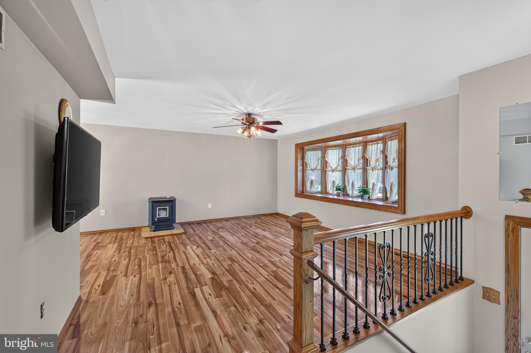 BRANTWOOD - Residential