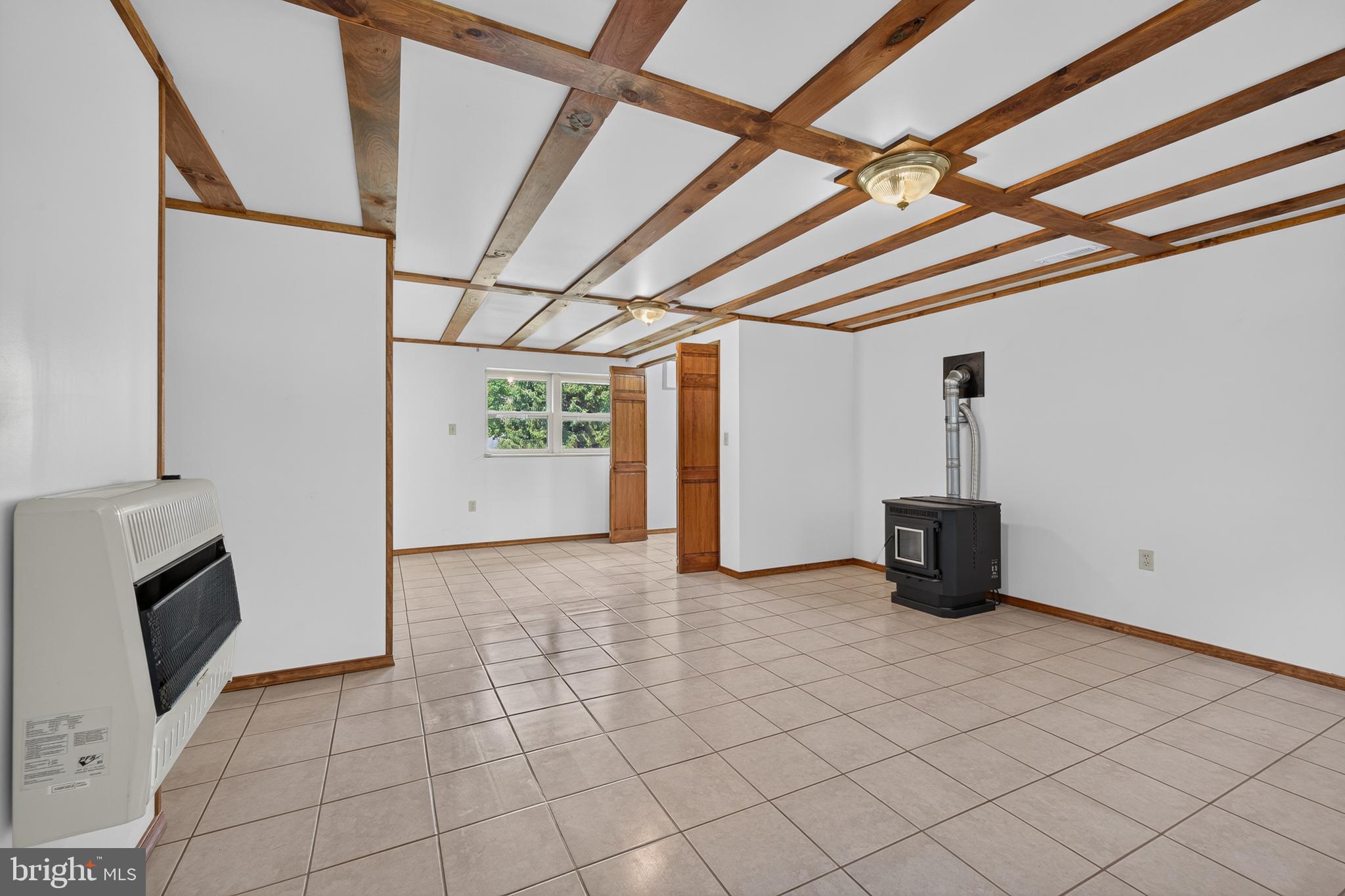 BRANTWOOD - Residential